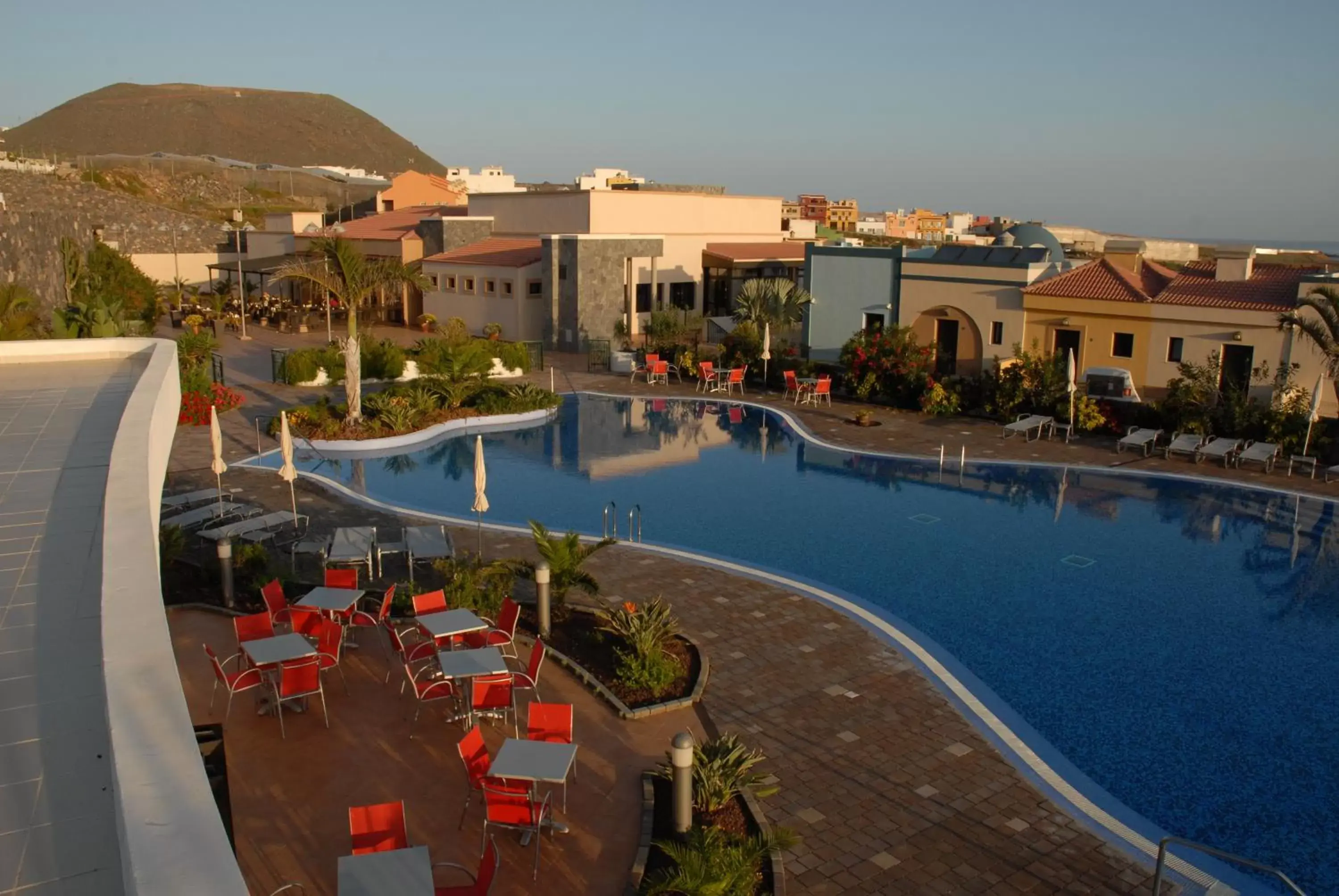 Pool View in Luz Del Mar