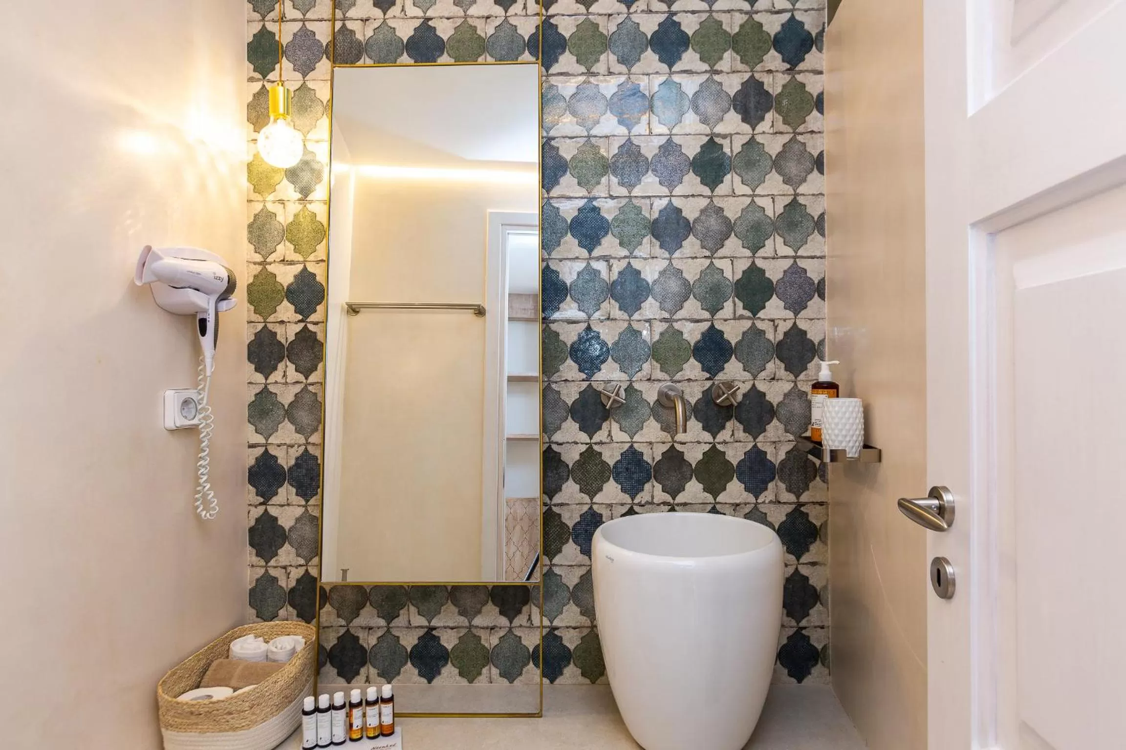 Neratze Hammam Suites