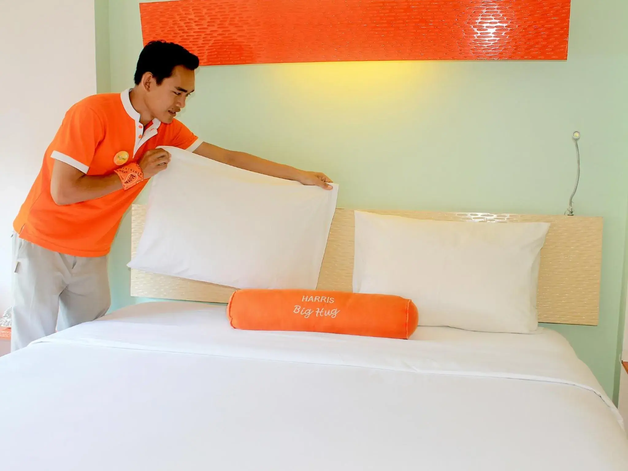 Bed in HOTEL and RESIDENCES Riverview Kuta - Bali (Associated HARRIS)