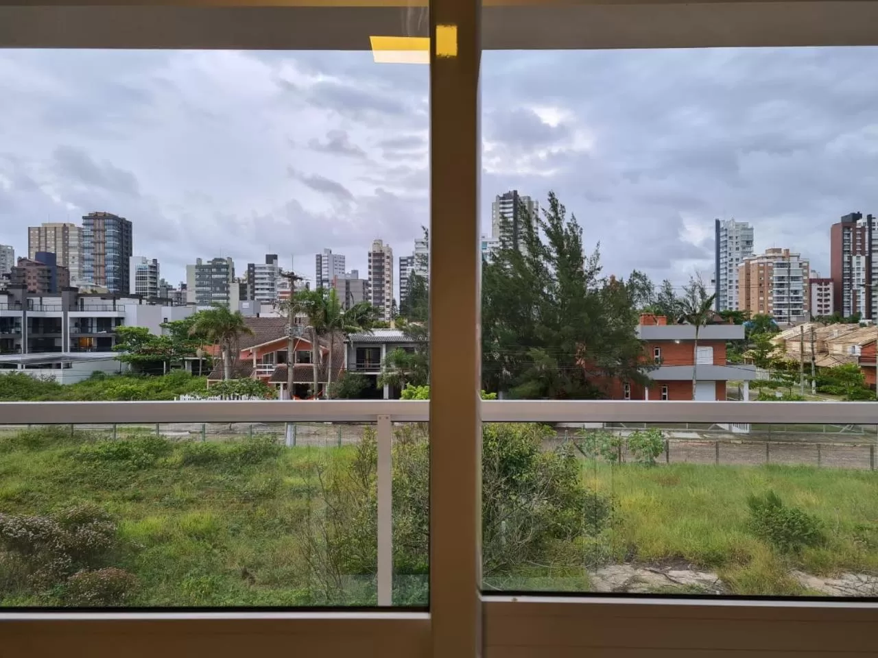 City view in Hotel Jardim do Mar