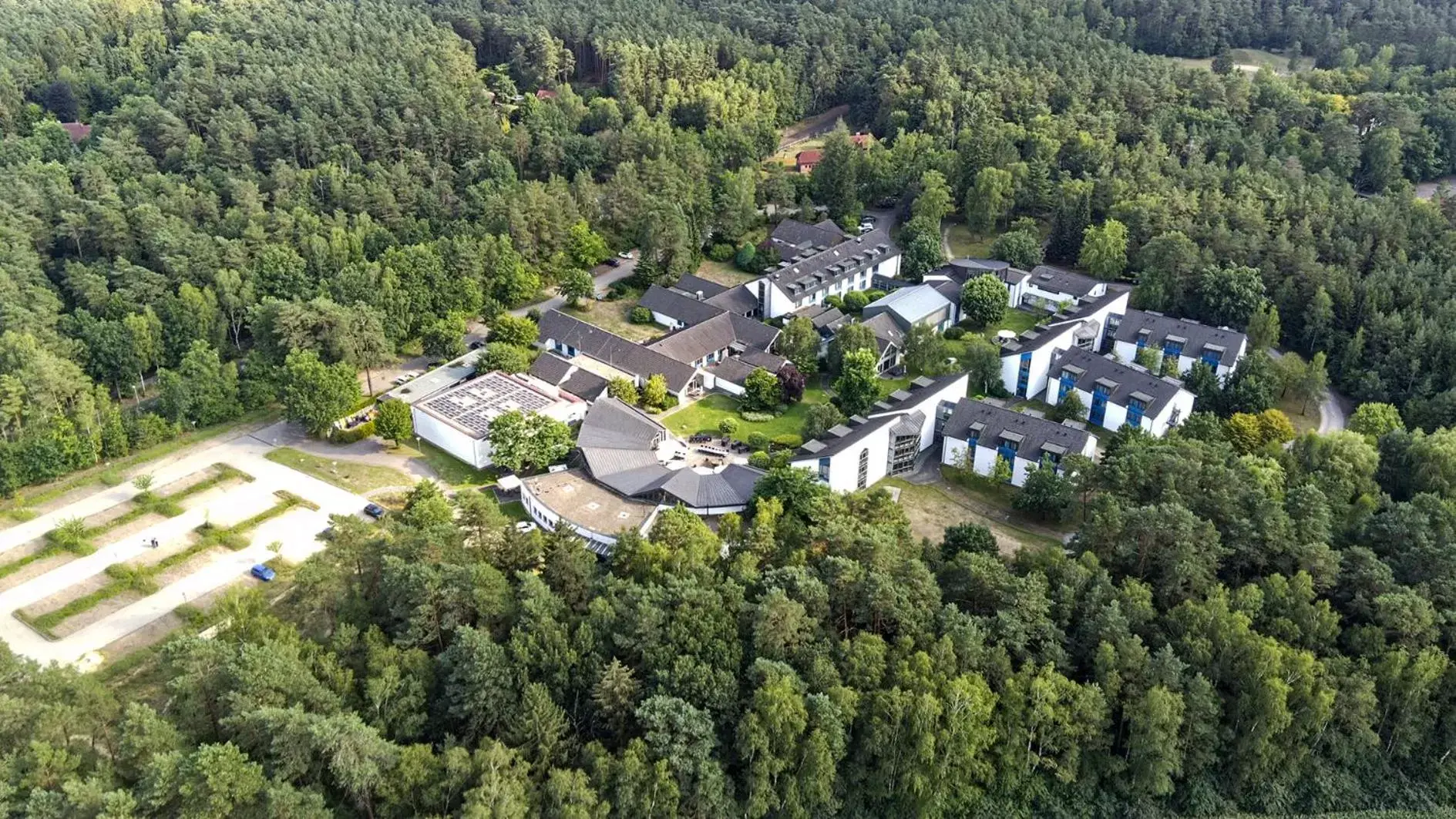 Property building, Bird's-eye View in Hotel Park Soltau