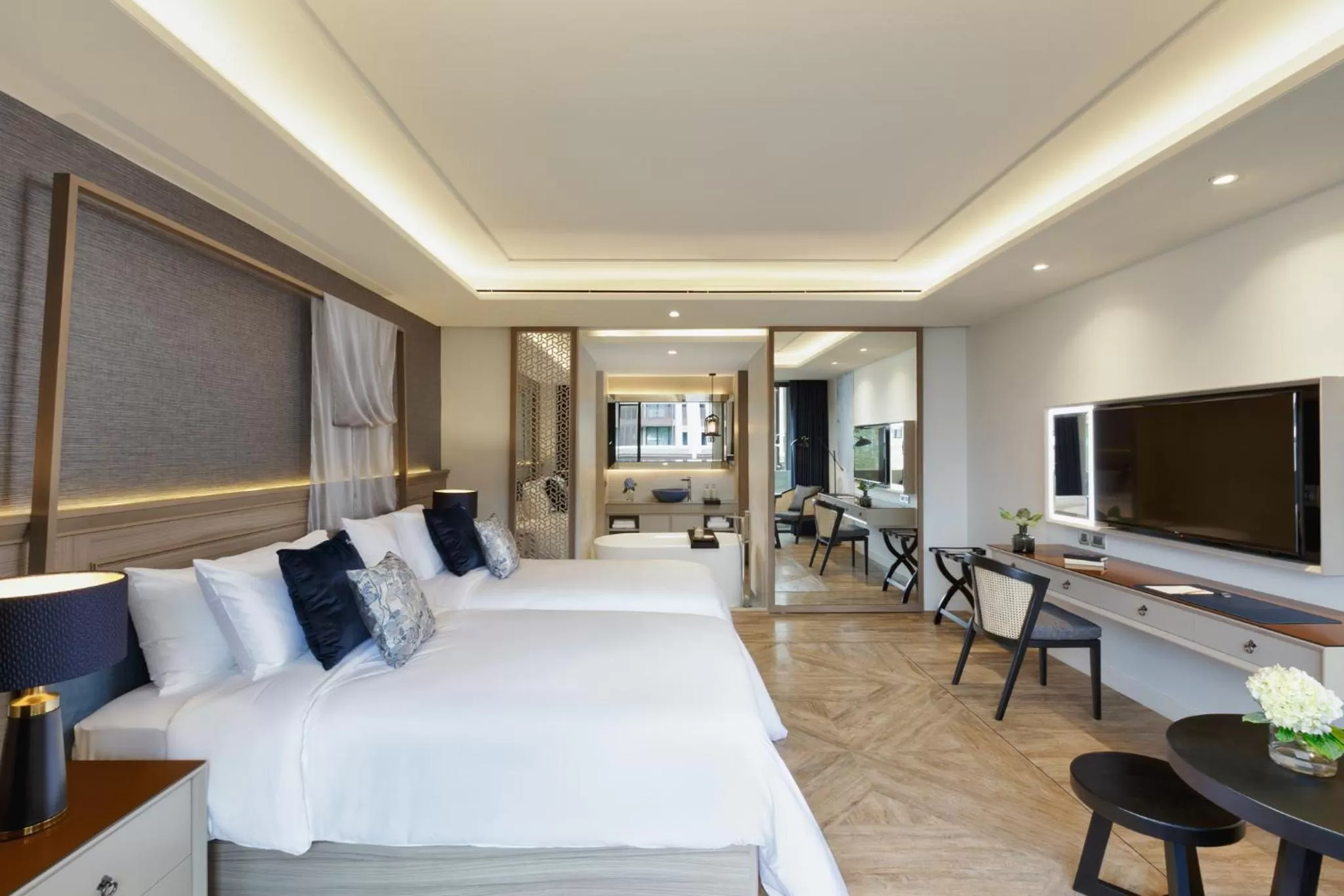 Bed in Maladee Rendezvous Hotel Chiang Mai