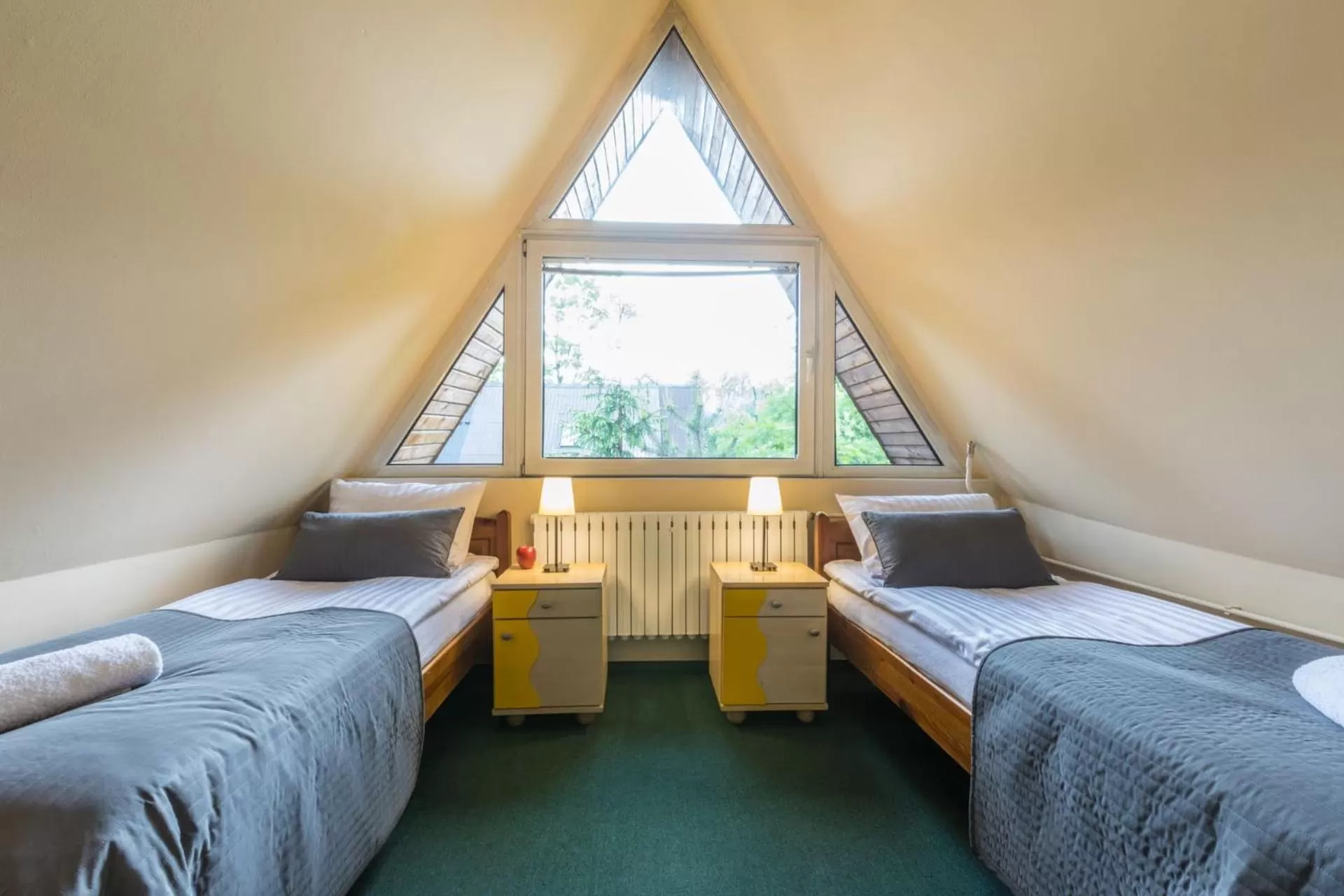 Bed in Liberta INN - Pokoje Gościnne