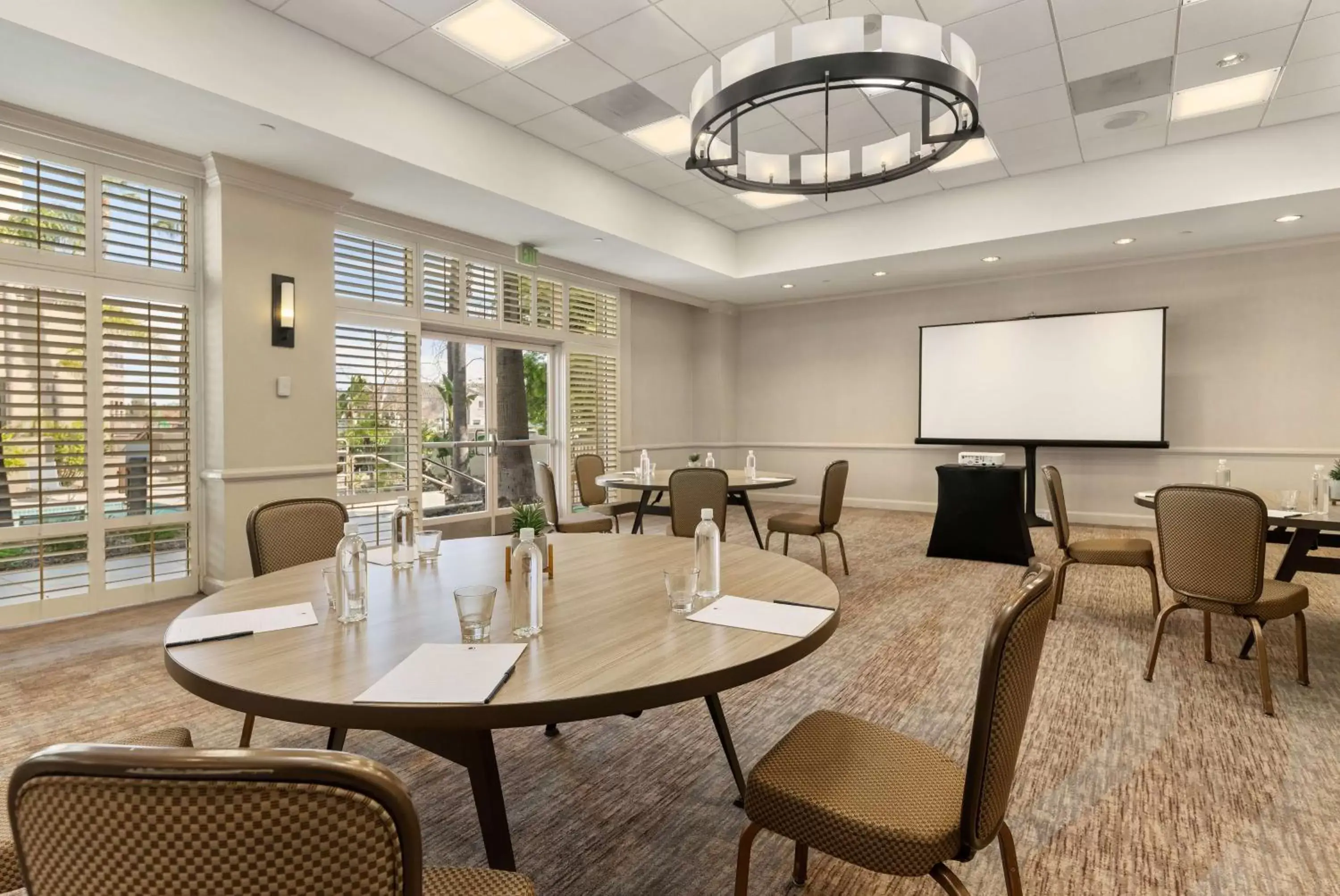 Meeting/conference room in DoubleTree by Hilton San Diego-Mission Valley