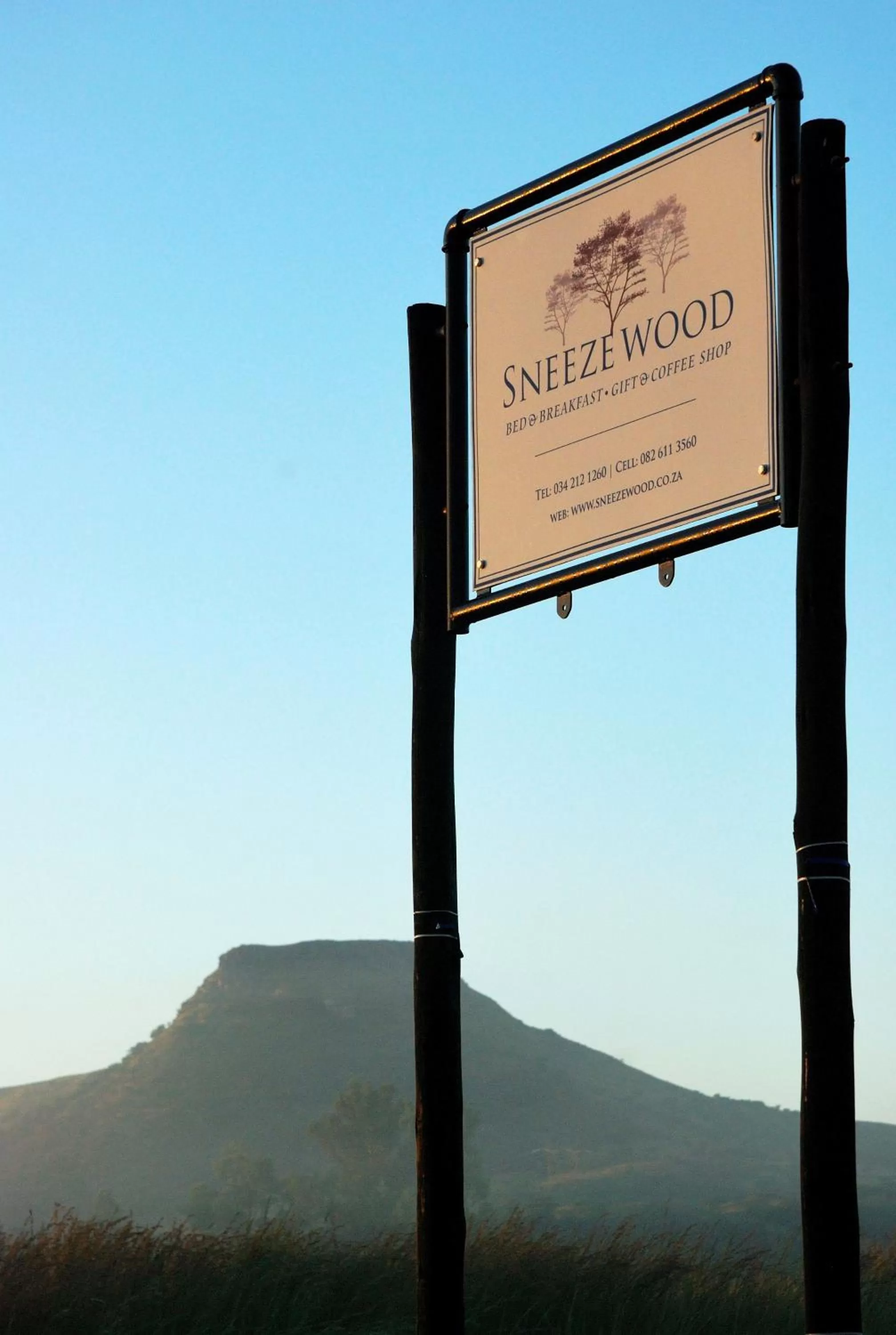 Property logo or sign in Sneezewood Farm Bed&Breakfast and Self-Catering Cottage