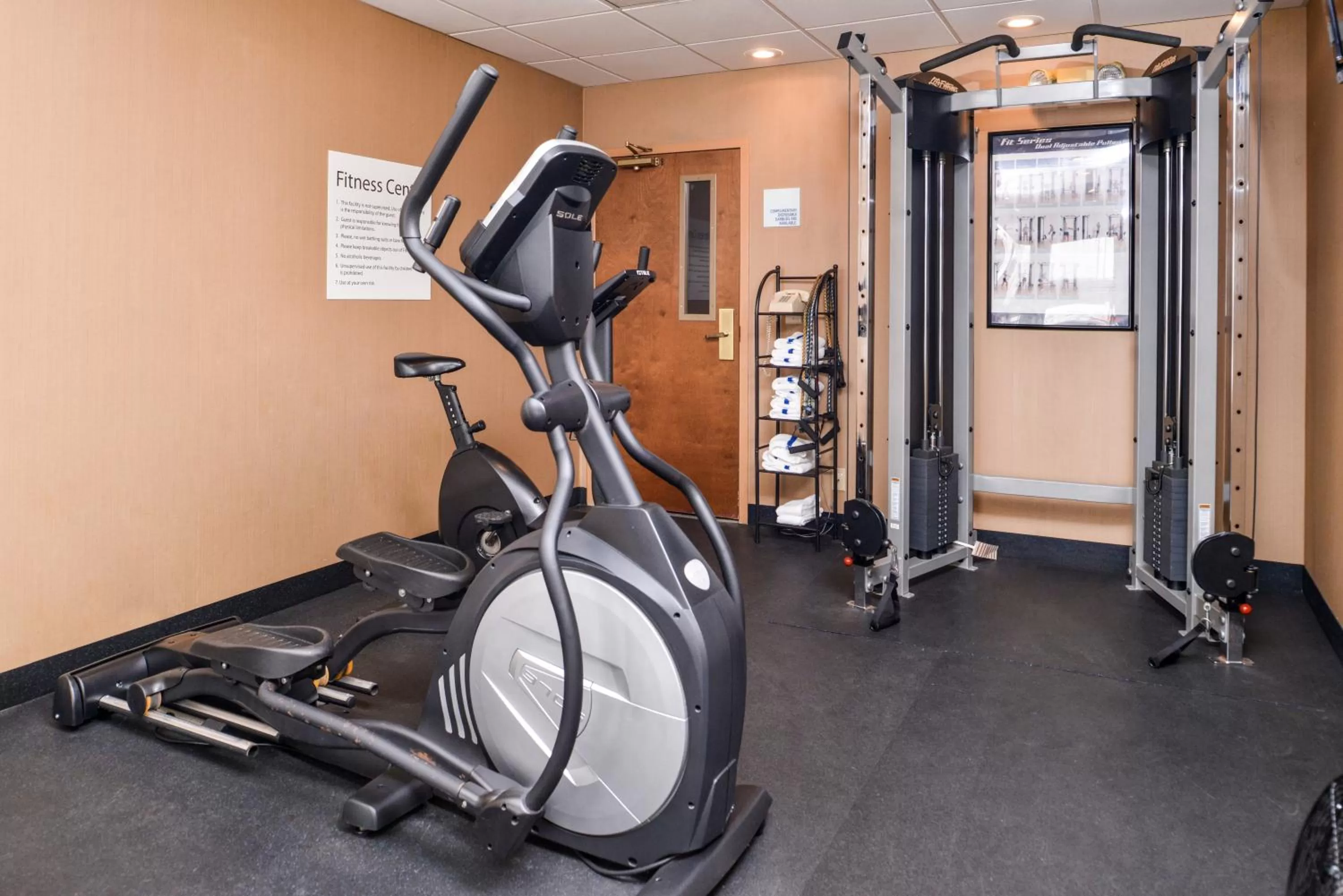 Fitness centre/facilities in Holiday Inn Express Lewisburg - New Columbia by IHG