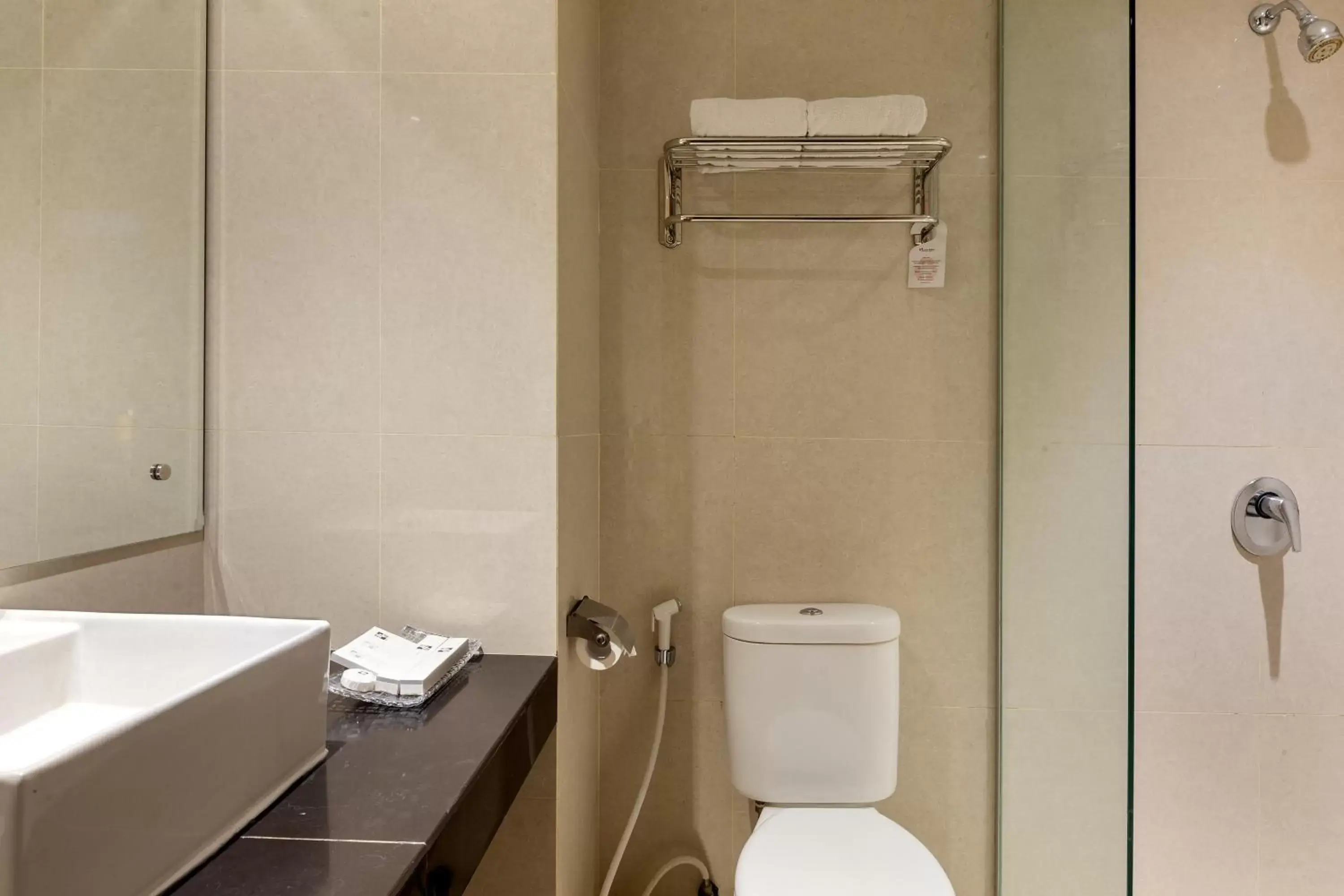 Bathroom in Swiss-Belinn Gajah Mada Medan