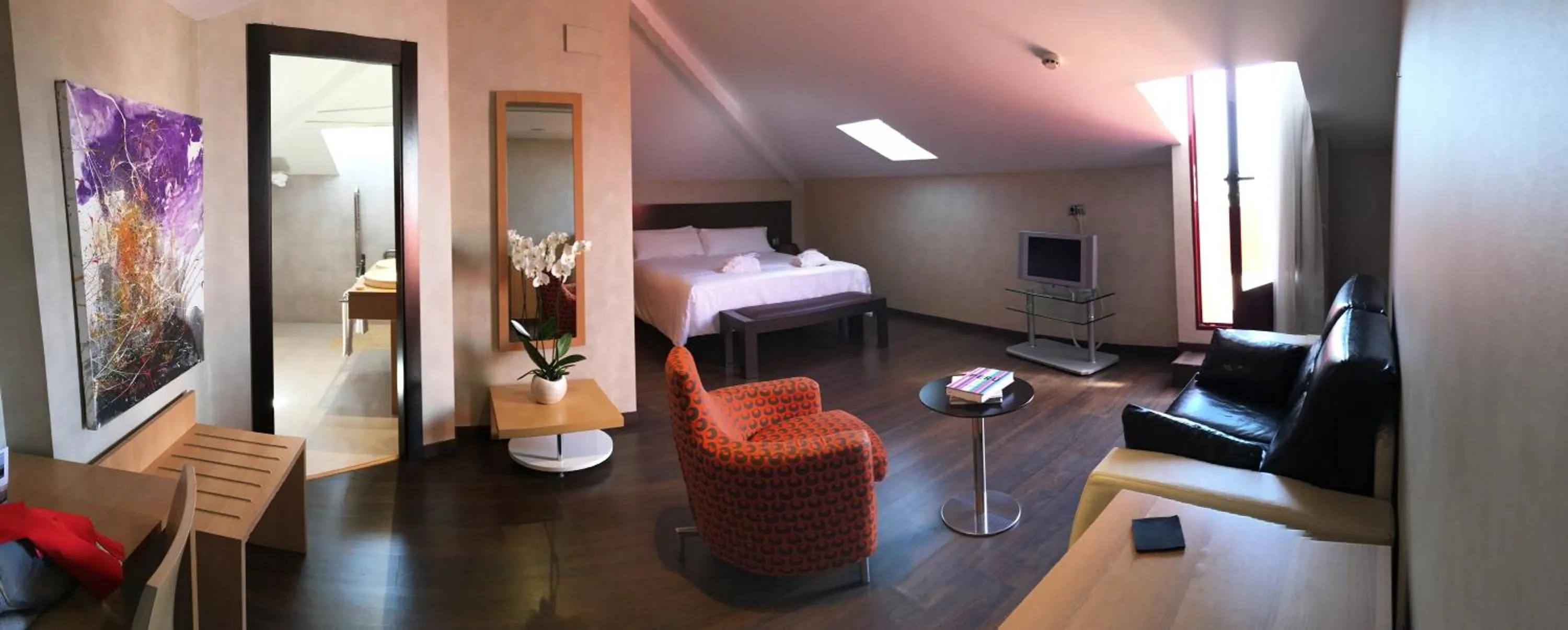 Photo of the whole room in The Cookbook Gastro Boutique Hotel & SPA