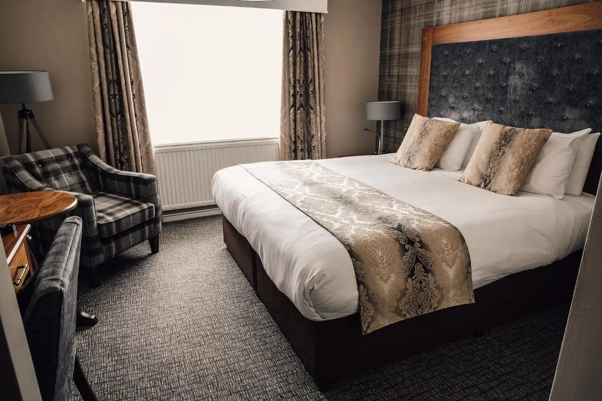 Bed in Manor House Hotel & Spa, Alsager