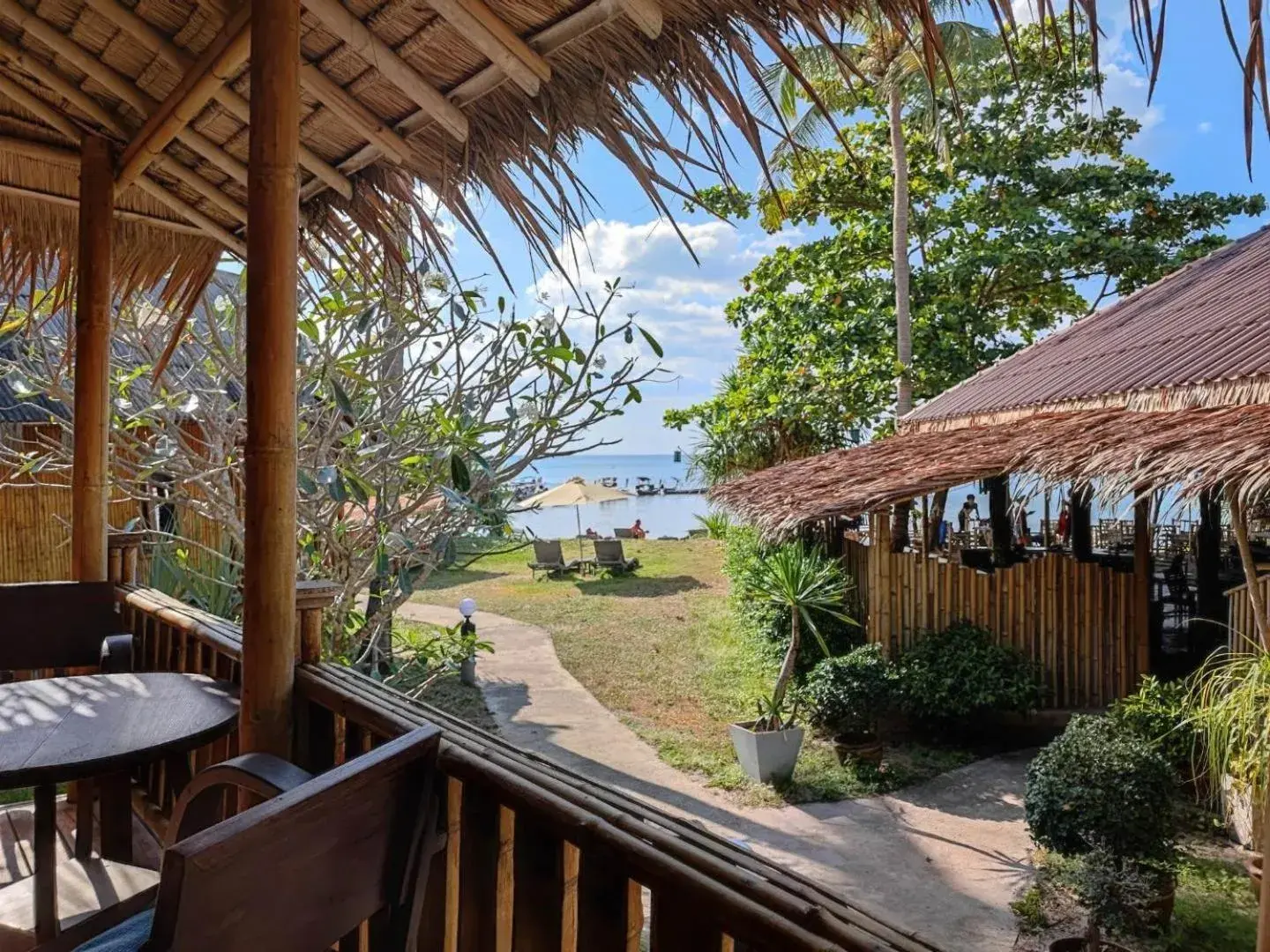 Sea view in Lazy Days Bungalows