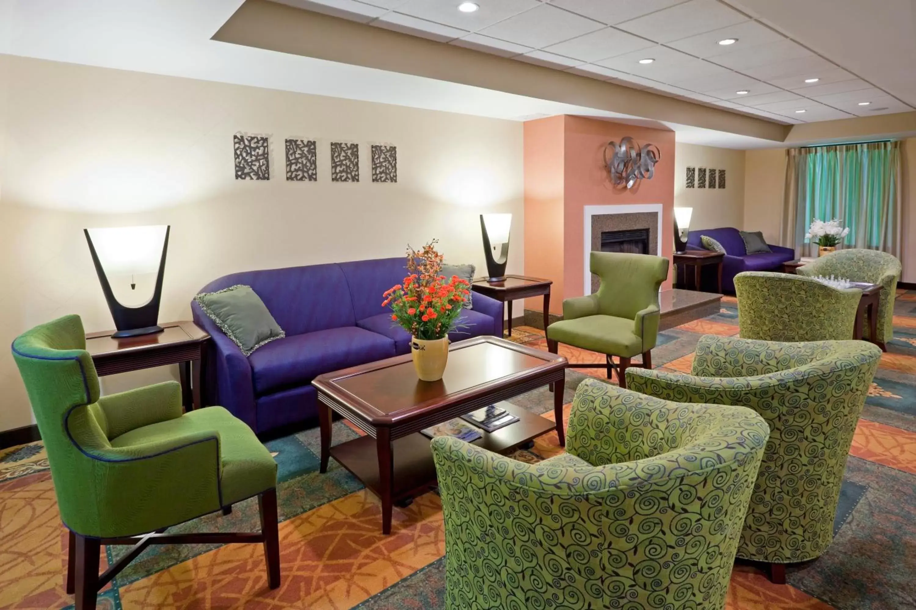 Property building, Seating Area in Holiday Inn Express Carneys Point New Jersey Turnpike Exit 1, an IHG Hotel