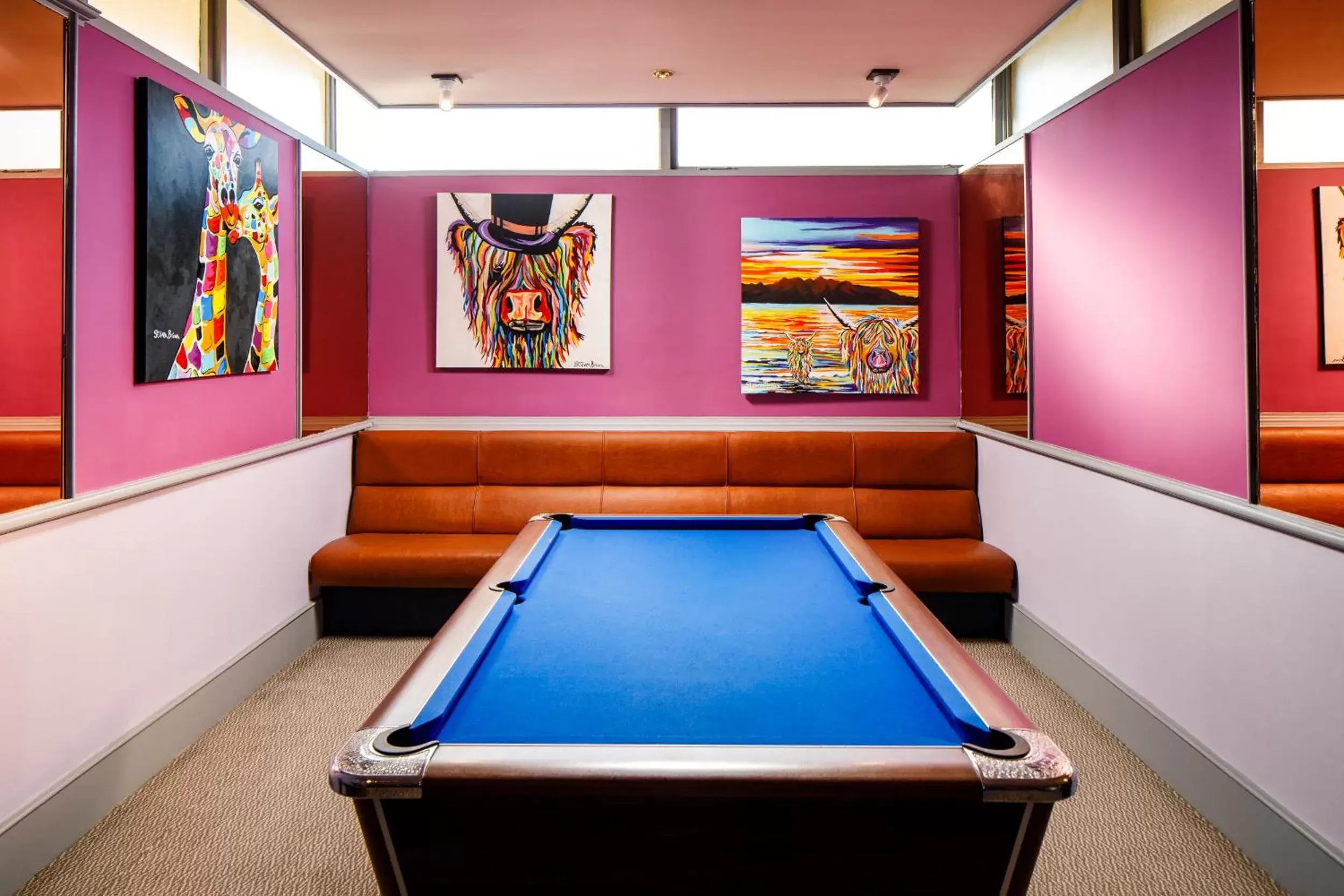 Lounge or bar, Billiards in Mercure Ayr Hotel