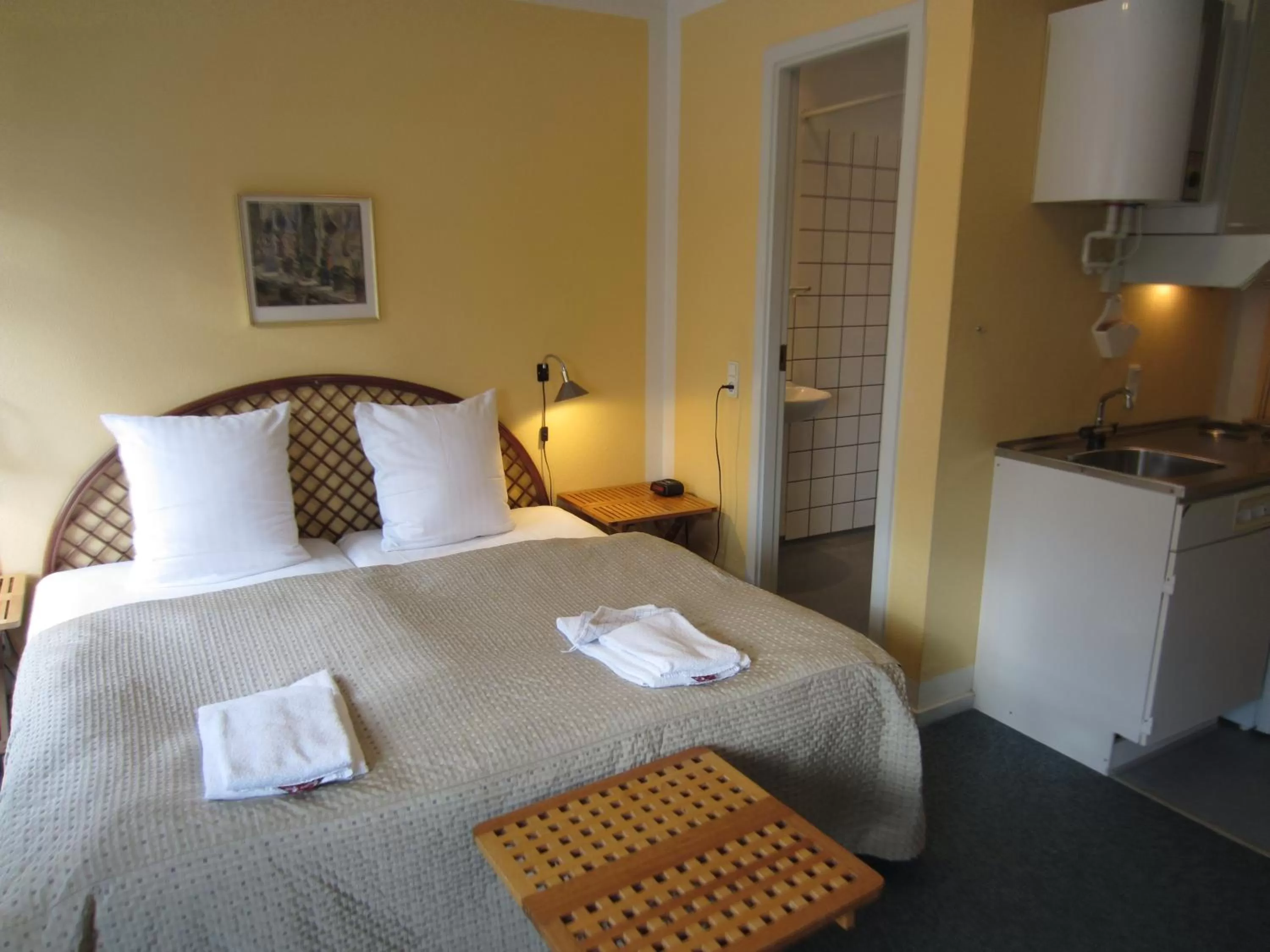 Photo of the whole room, Bed in Faaborg Byferie Hotel & Vandrerhjem