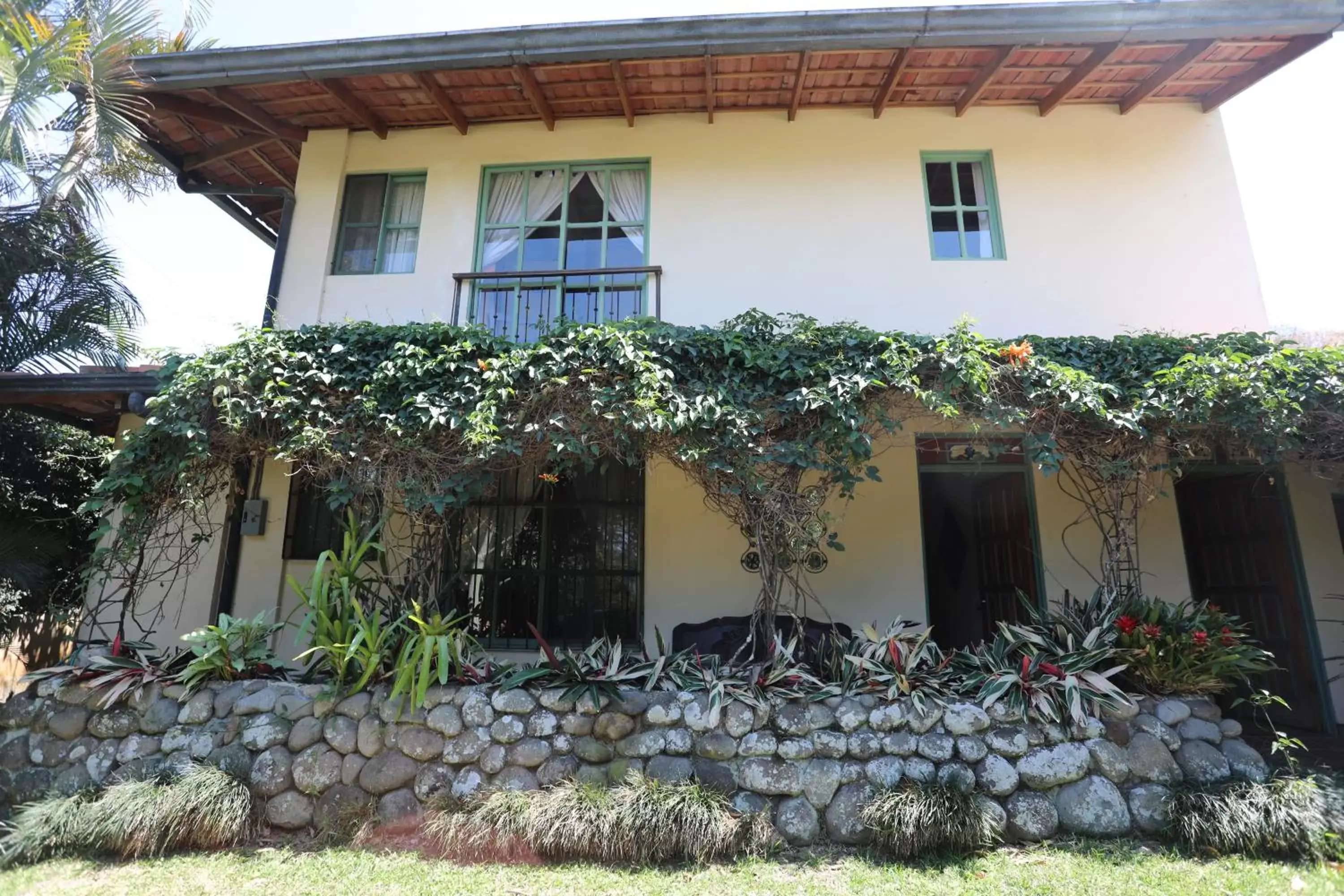 Property Building in Tierra Magica B&B and Art Studio