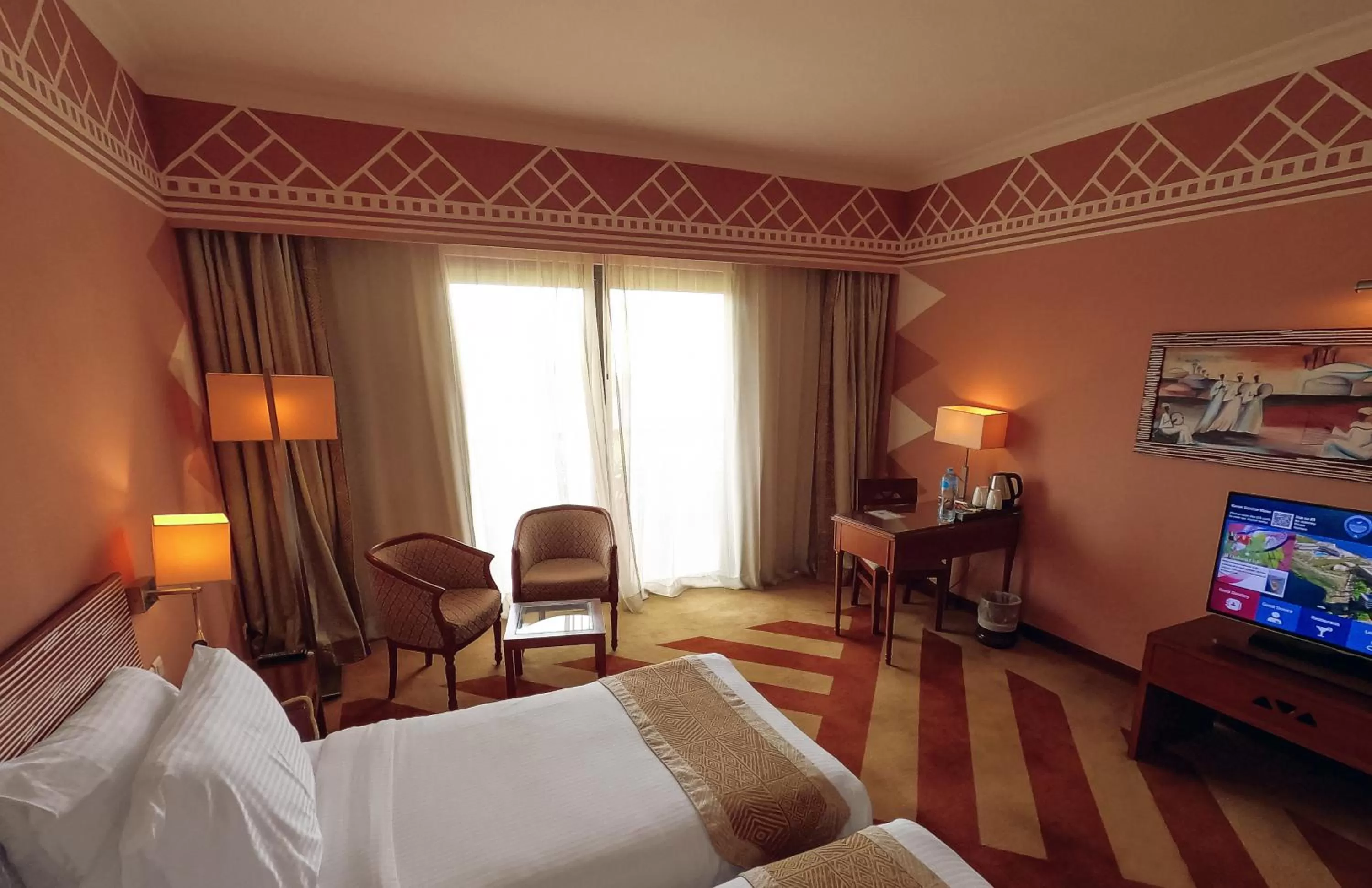 Living room, Bed in Mövenpick Resort Aswan