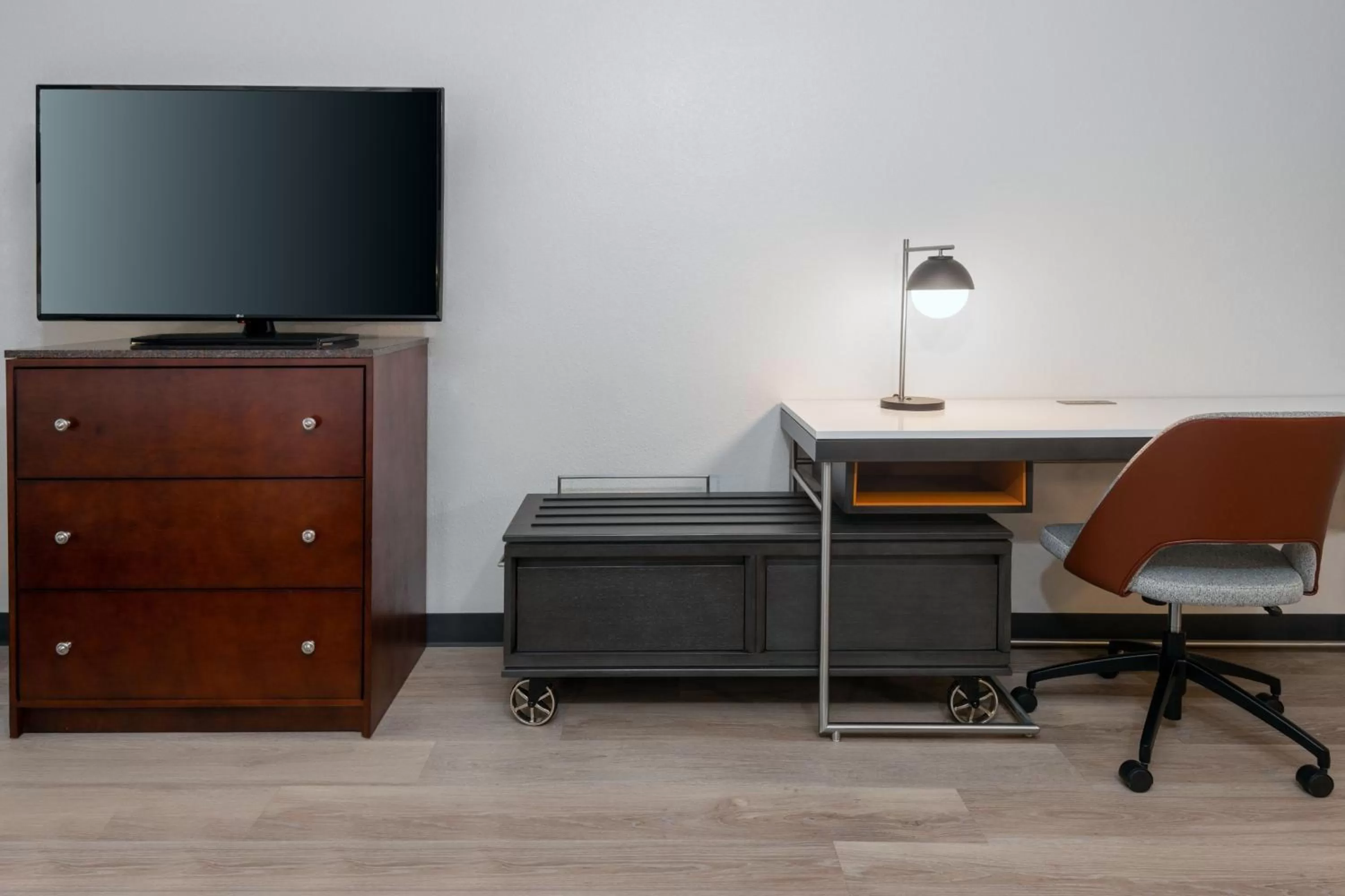 Photo of the whole room in Courtyard by Marriott Sarasota at University Town Center