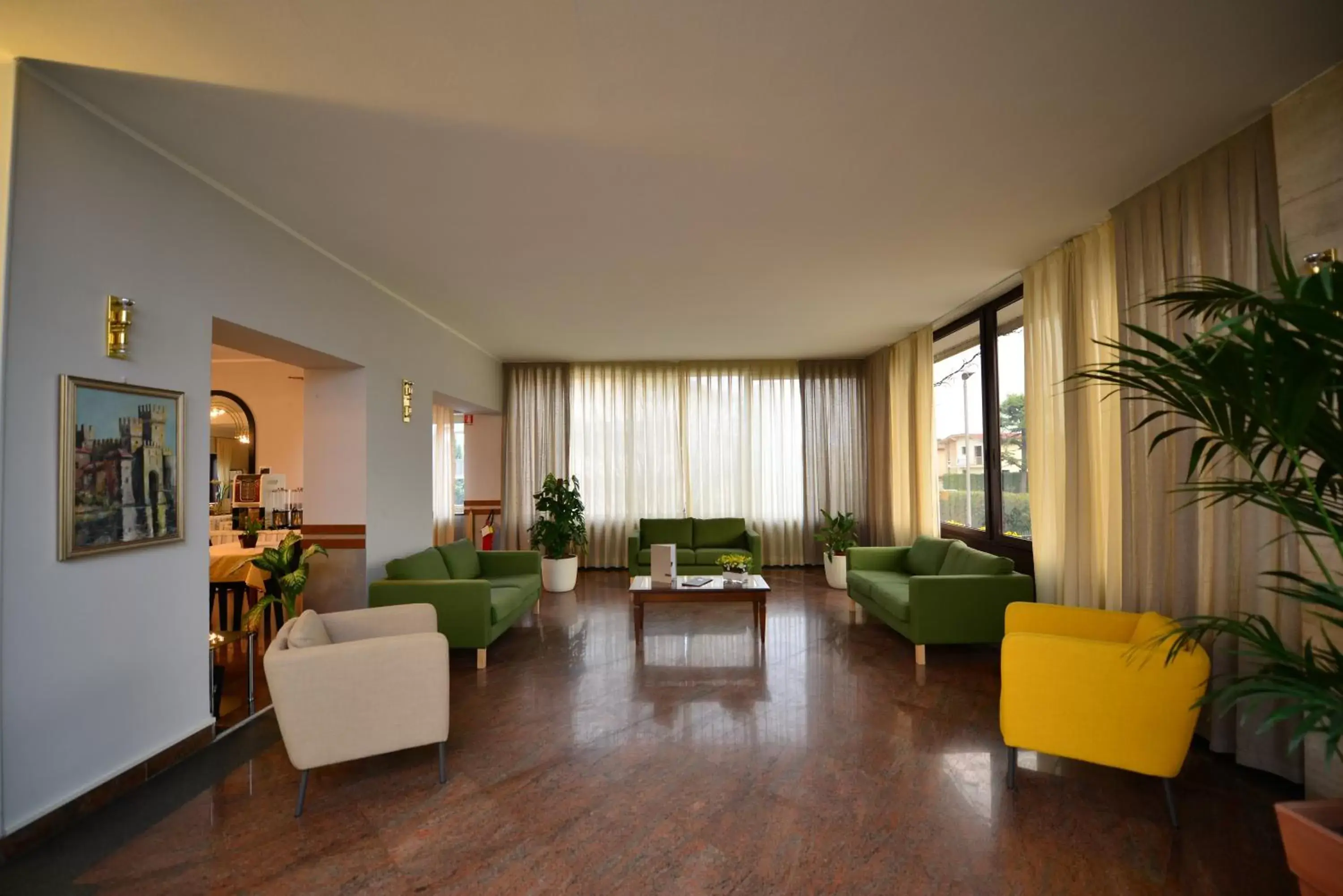 Lobby or reception, Seating Area in Hotel Bella Peschiera