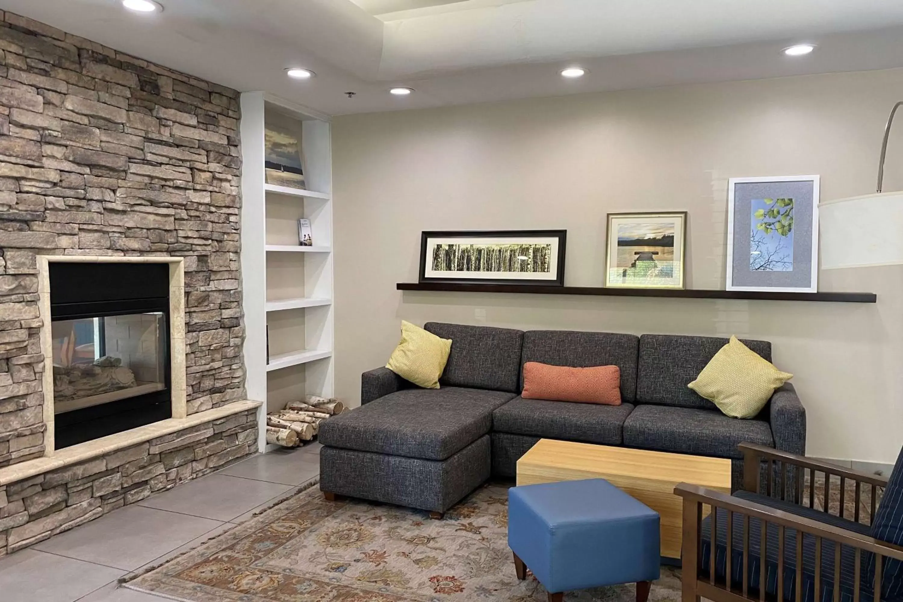 Lobby or reception in Wingate by Wyndham Chandler Phoenix Lobby or reception in Wingate by Wyndham Chandler Phoenix