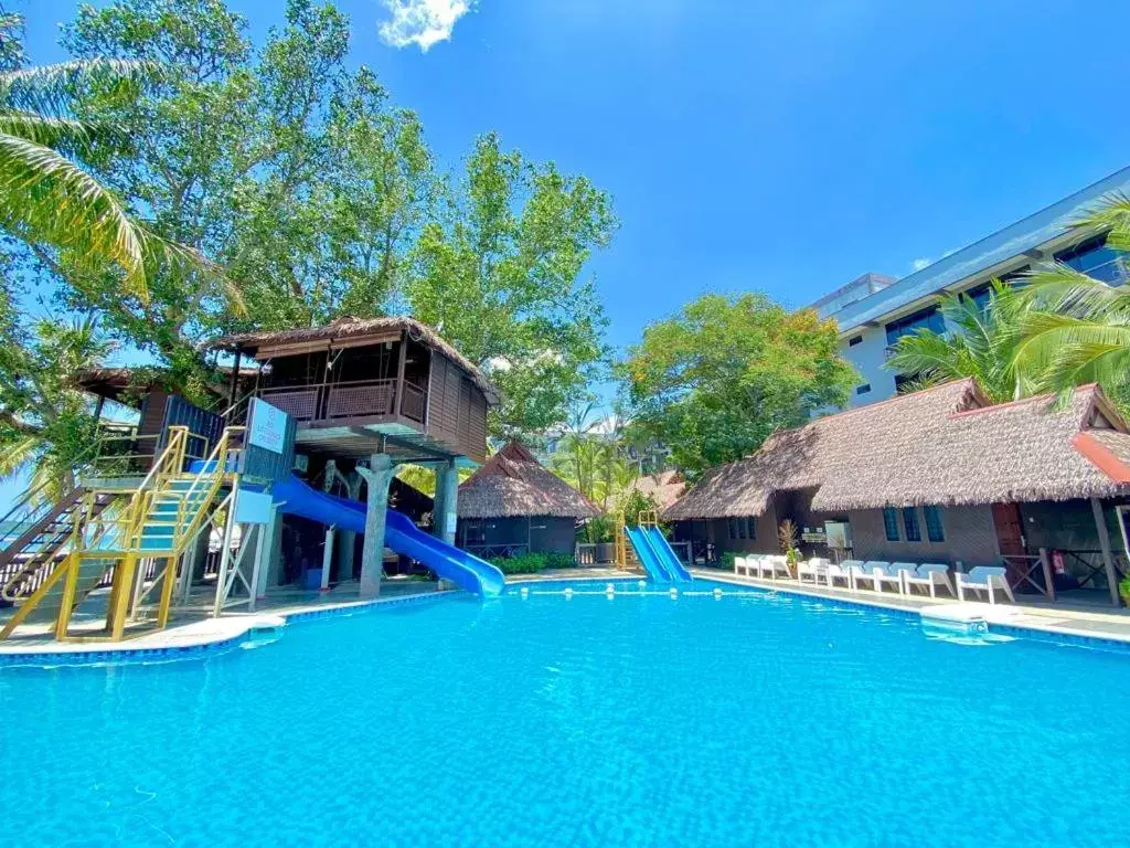 Swimming pool, Water Park in Malibest Resort