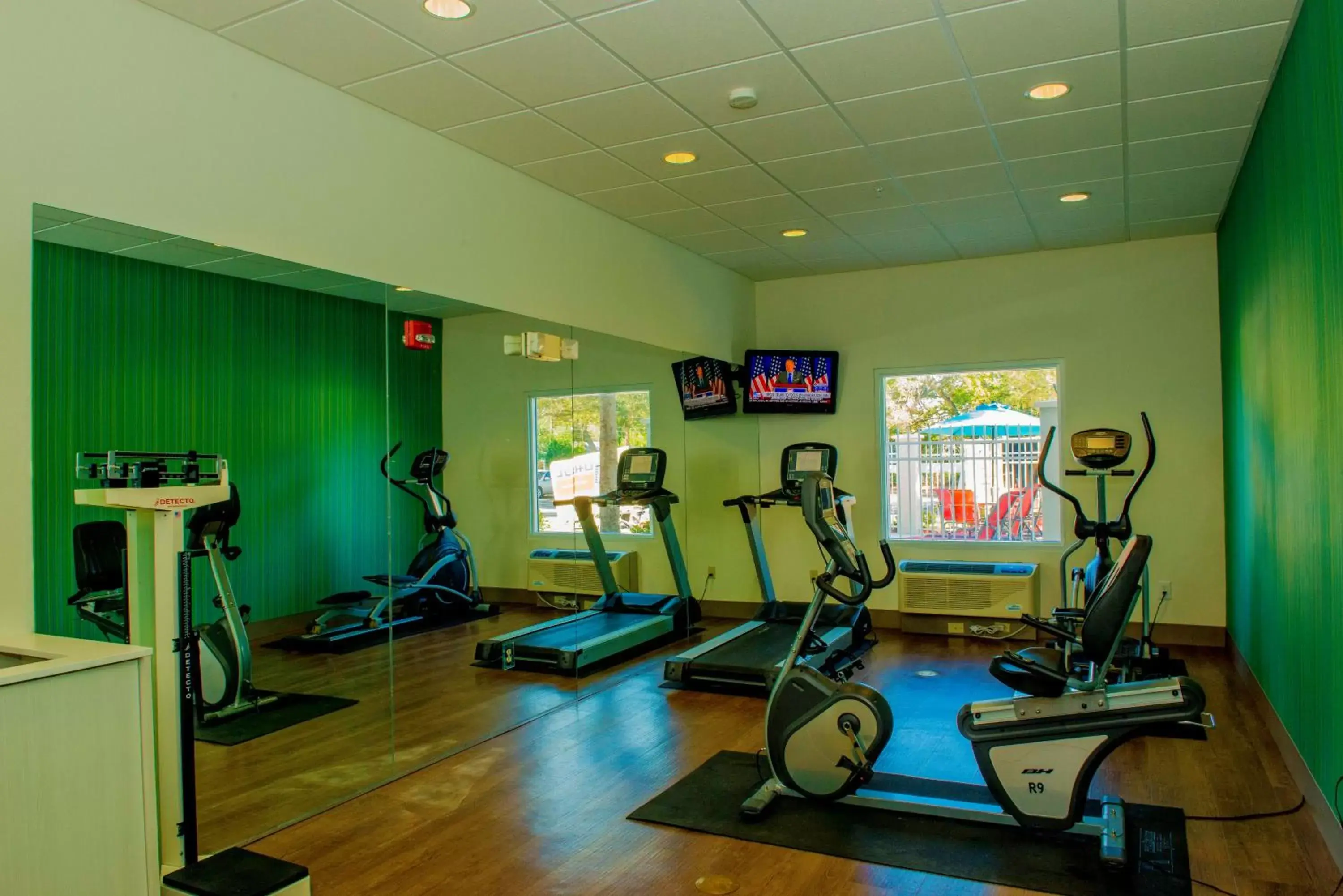 Fitness centre/facilities, Fitness Center/Facilities in Holiday Inn Express St. Petersburg North / I-275, an IHG Hotel