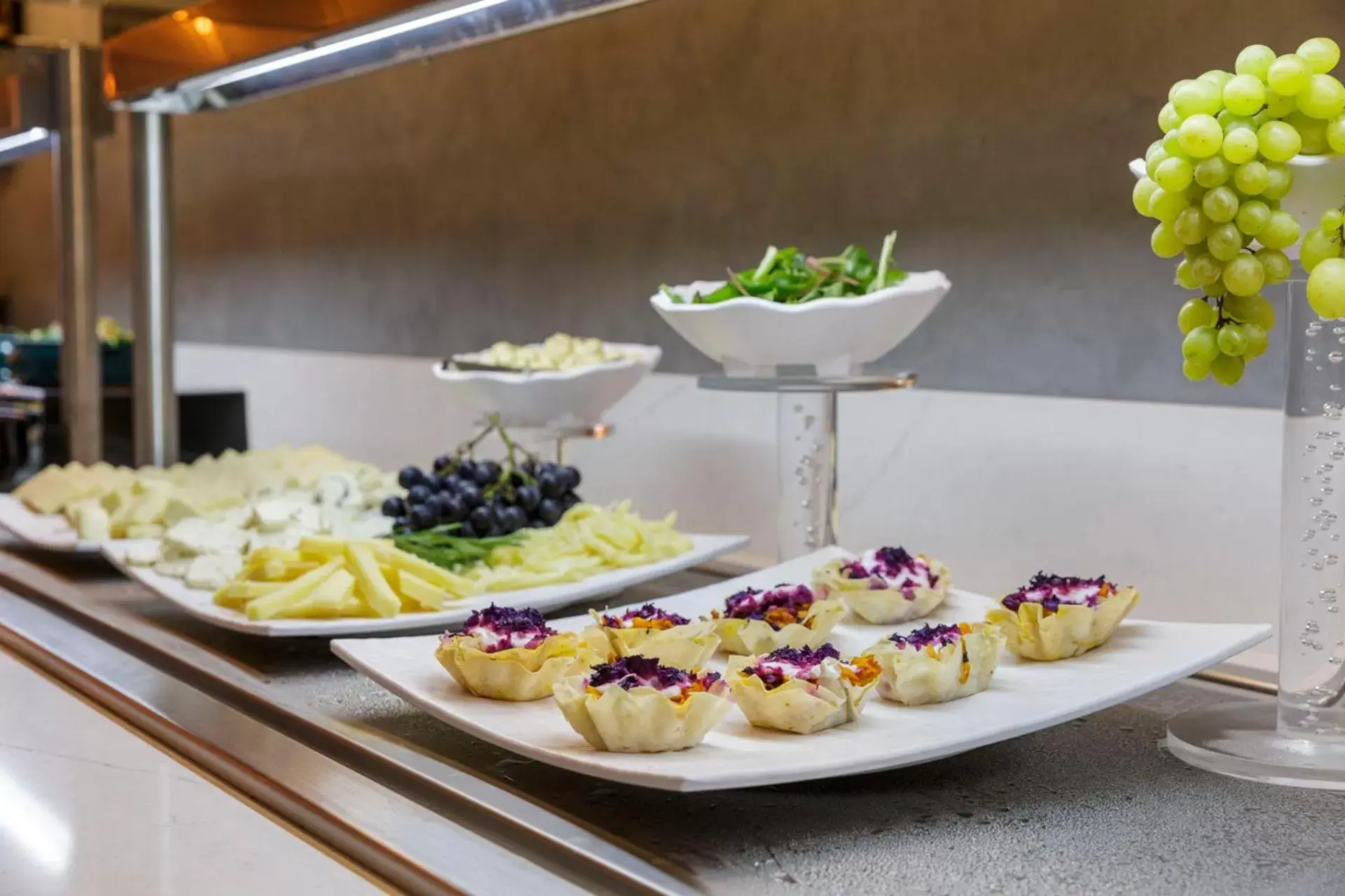 Food and drinks in Ramada Encore by Wyndham Istanbul Sisli Food and drinks in Ramada Encore by Wyndham Istanbul Sisli