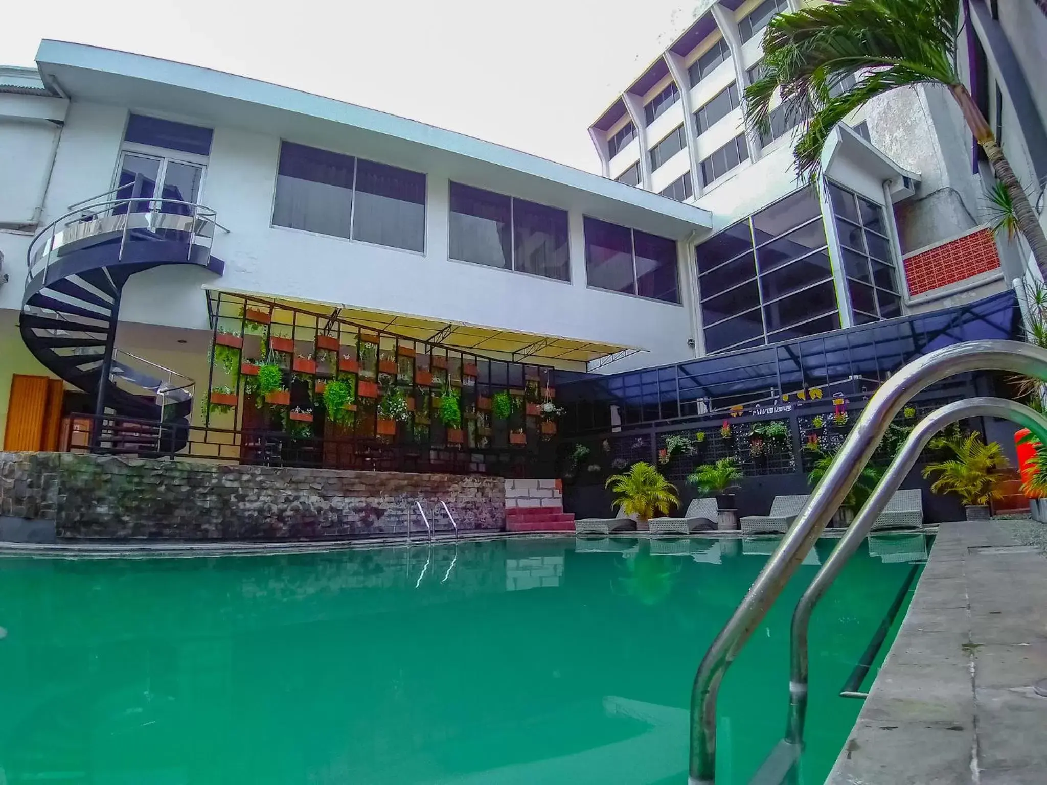 Swimming Pool in Grand Inna Tunjungan