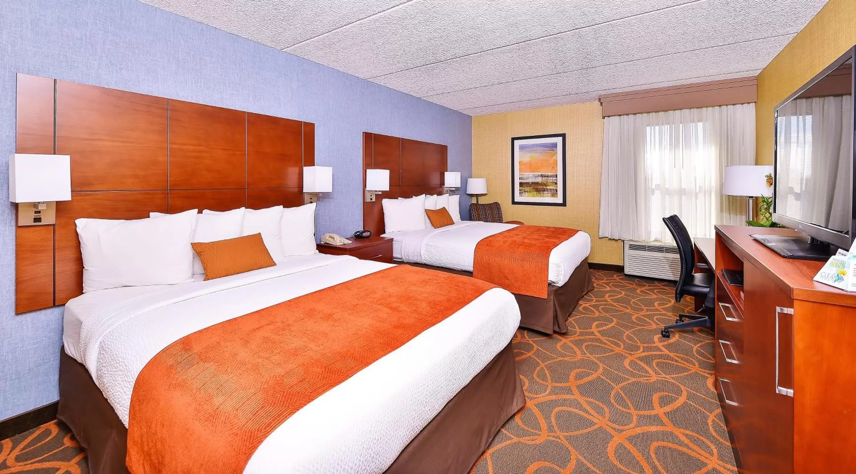 Bedroom, Bed in Best Western Plus Fresno Airport Hotel Bedroom, Bed in Best Western Plus Fresno Airport Hotel