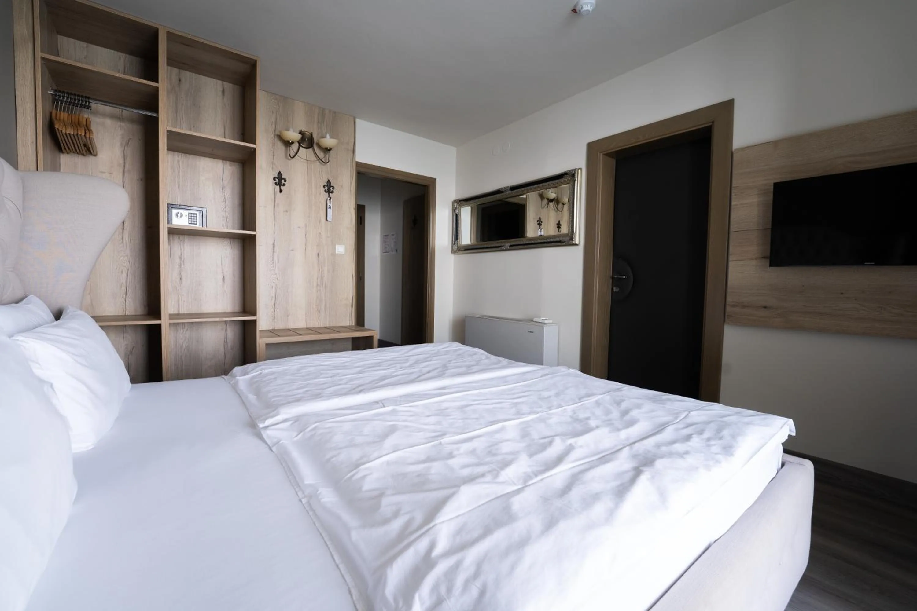 TV and multimedia, Bed in Hotel Piran