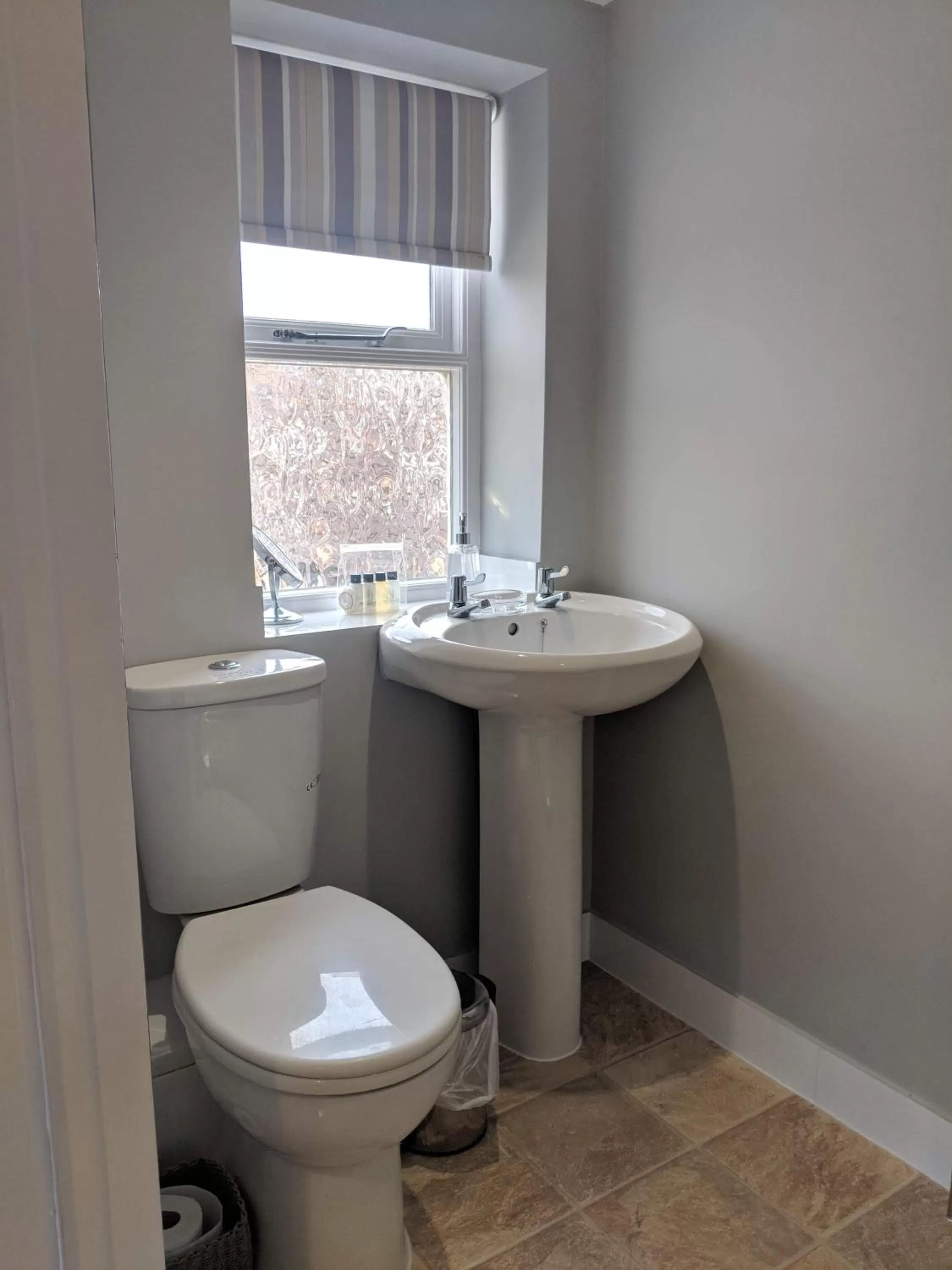 Lodbourne Farmhouse B&B