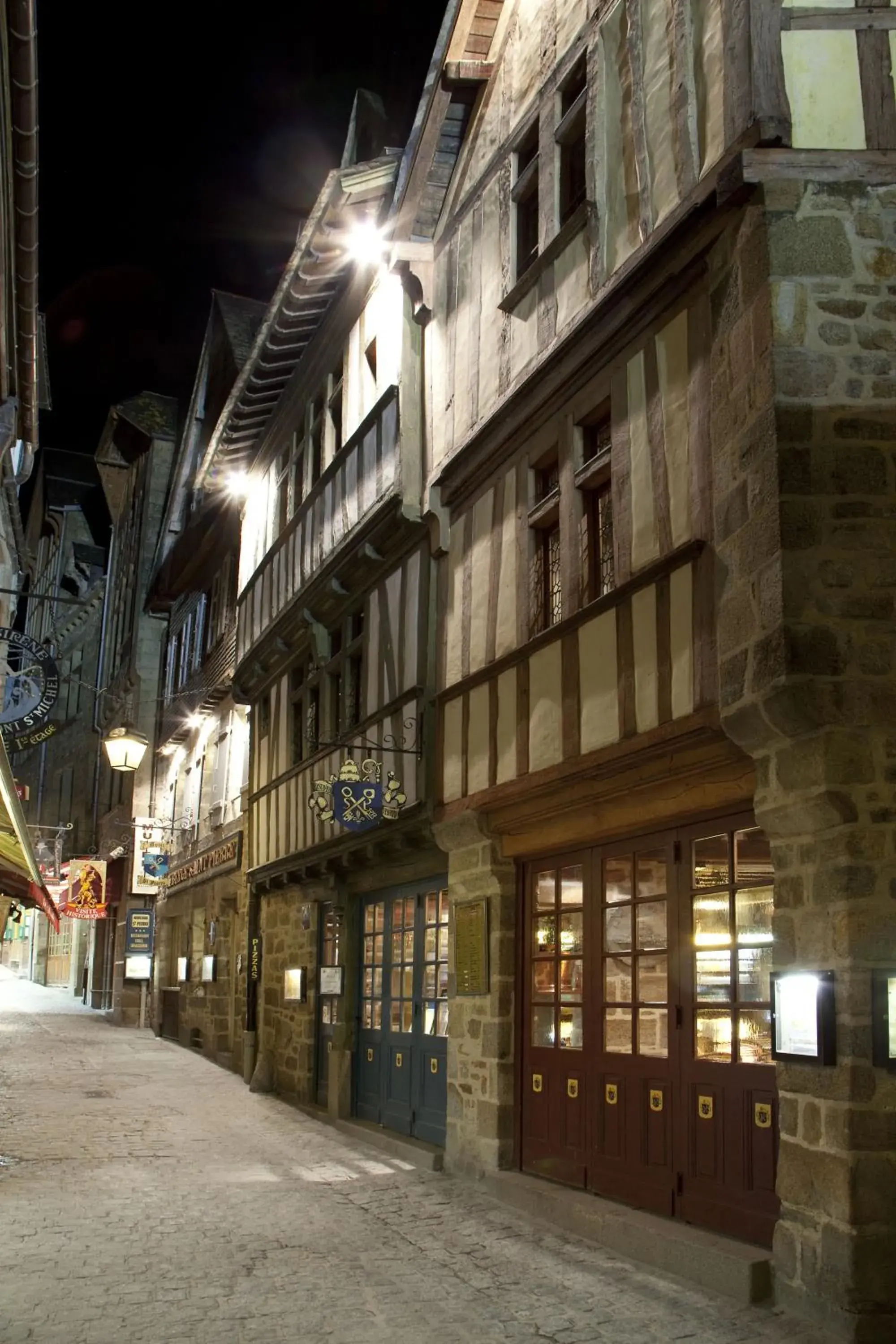 Facade/entrance, Neighborhood in Auberge Saint Pierre