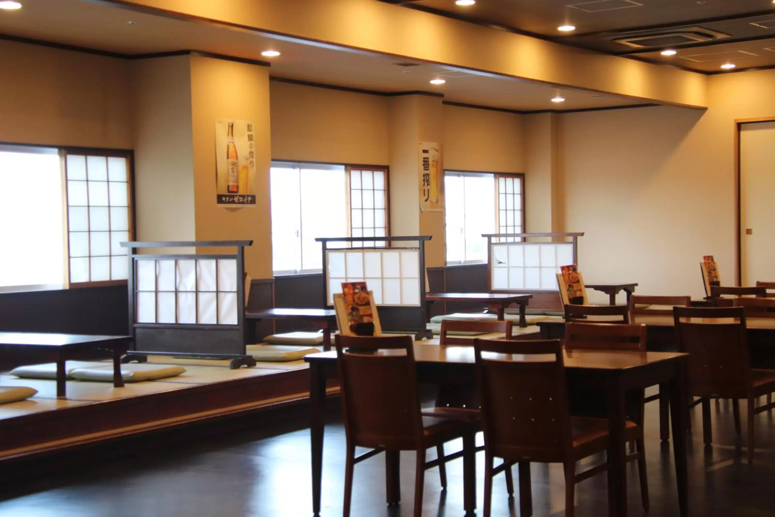 Restaurant/Places to Eat in Castle Inn Toyokawa