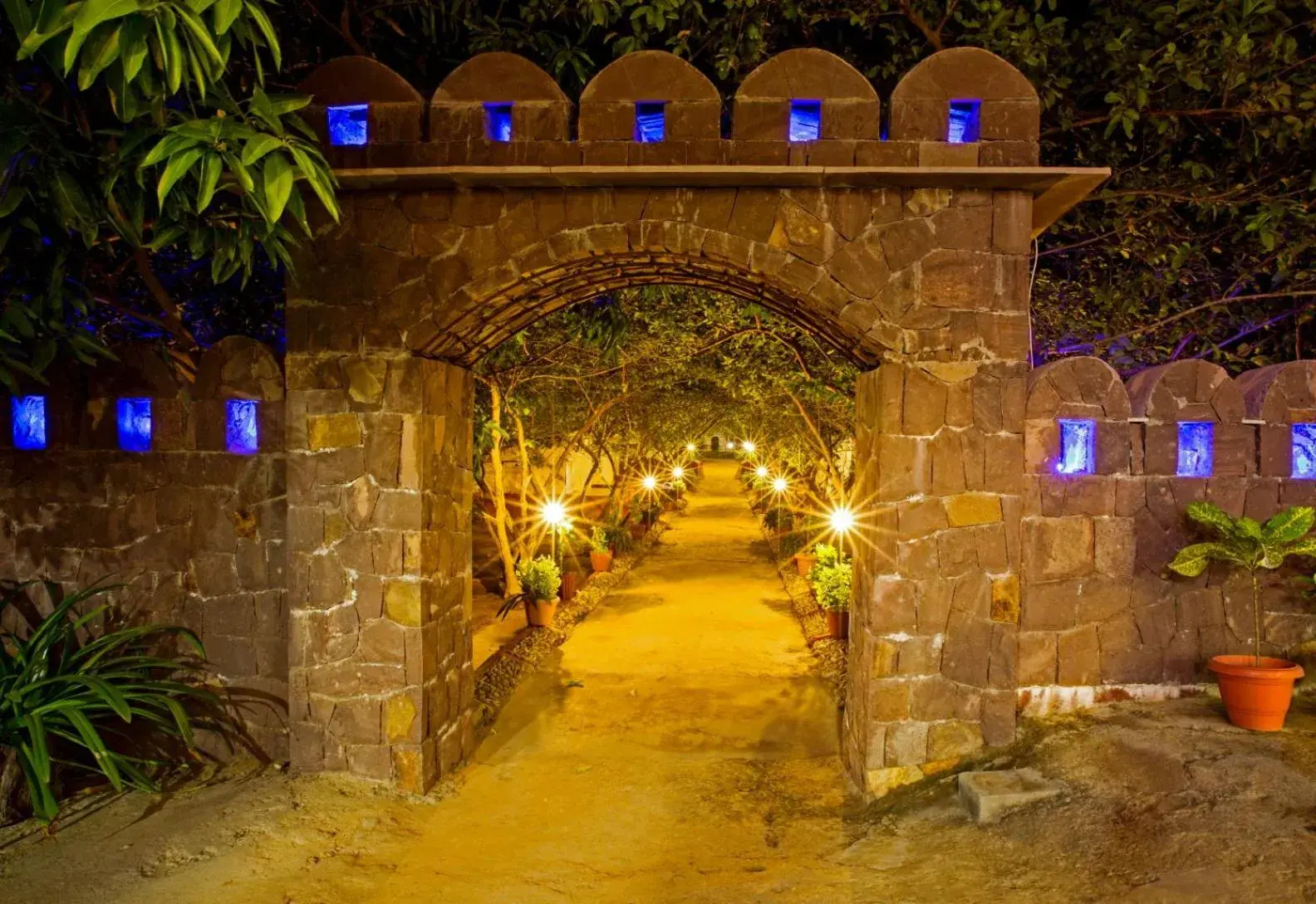 Facade/entrance in Ranthambhore National Resort