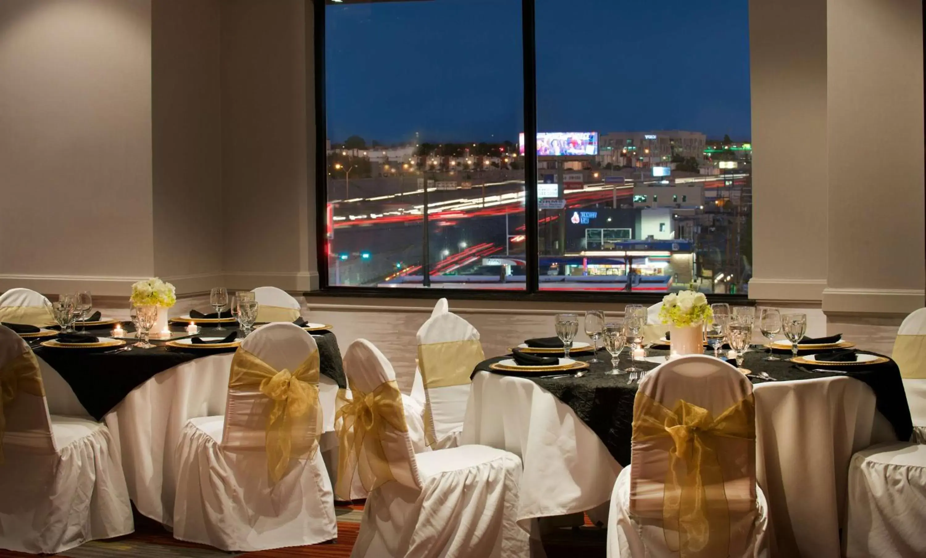 Meeting/conference room in Embassy Suites by Hilton El Paso