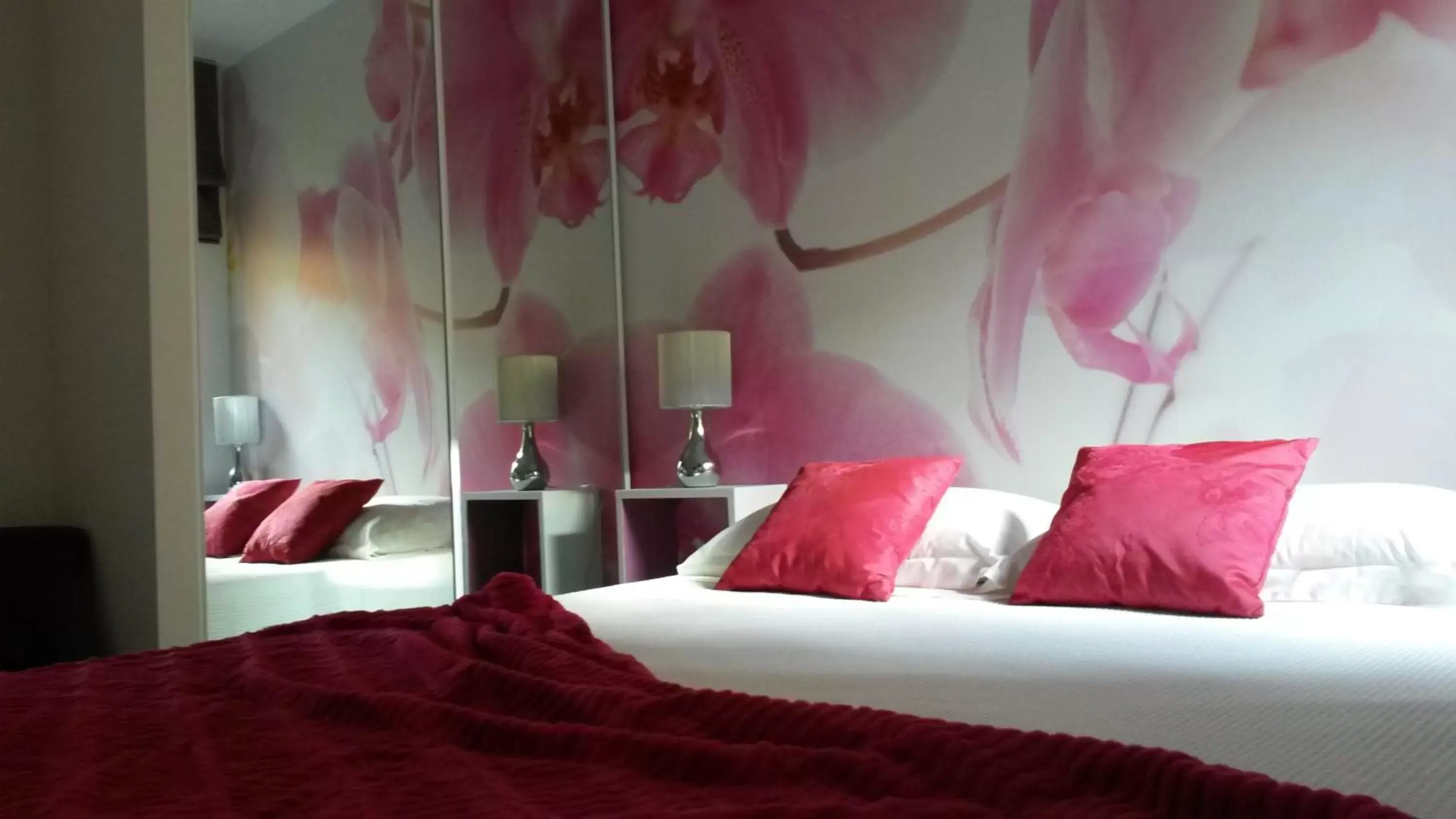 Bedroom, Bed in Le Mas Del Cavalier