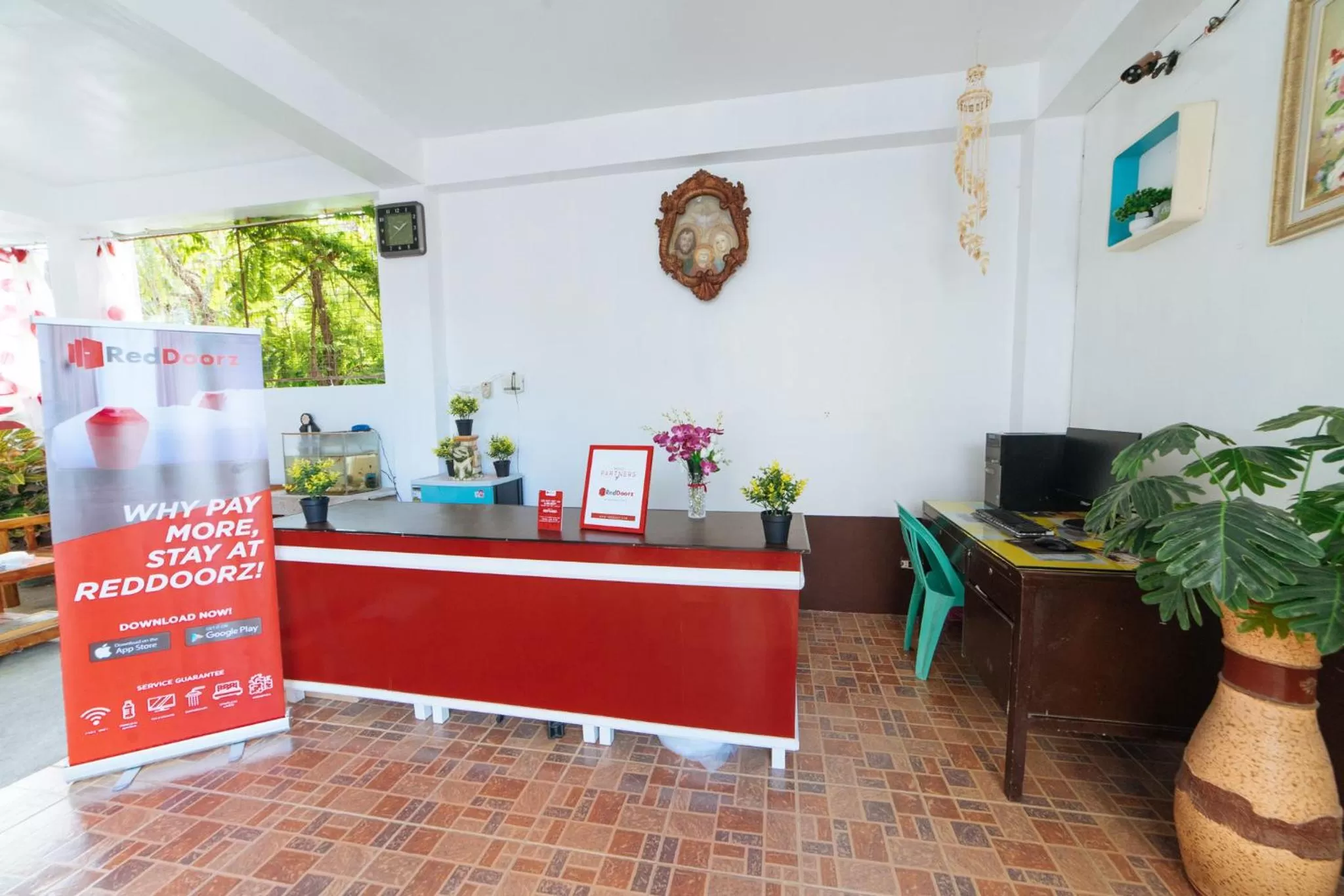 Lobby or reception in RedDoorz at Pag Asa Rawis Legazpi