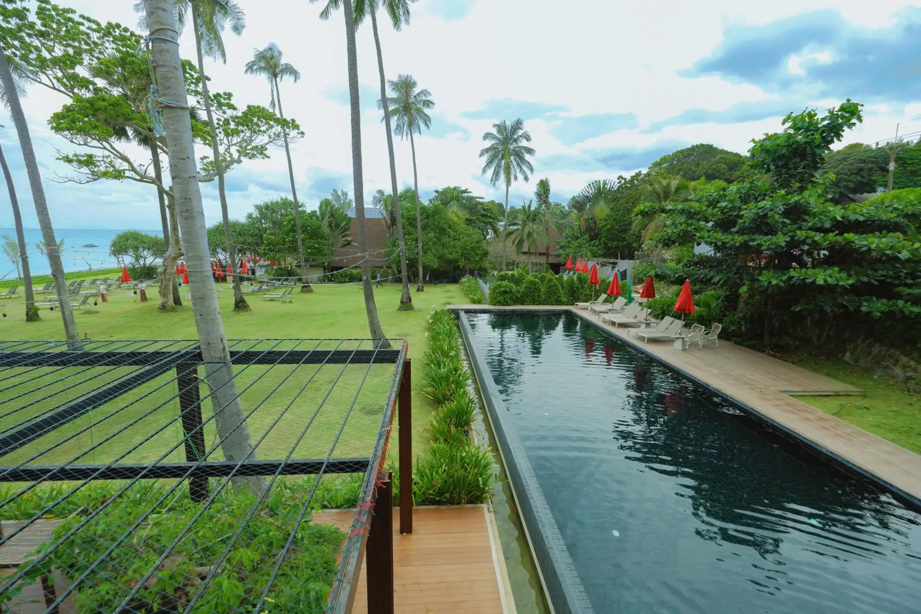 Garden view, Swimming Pool in SriLanta Resort and Spa