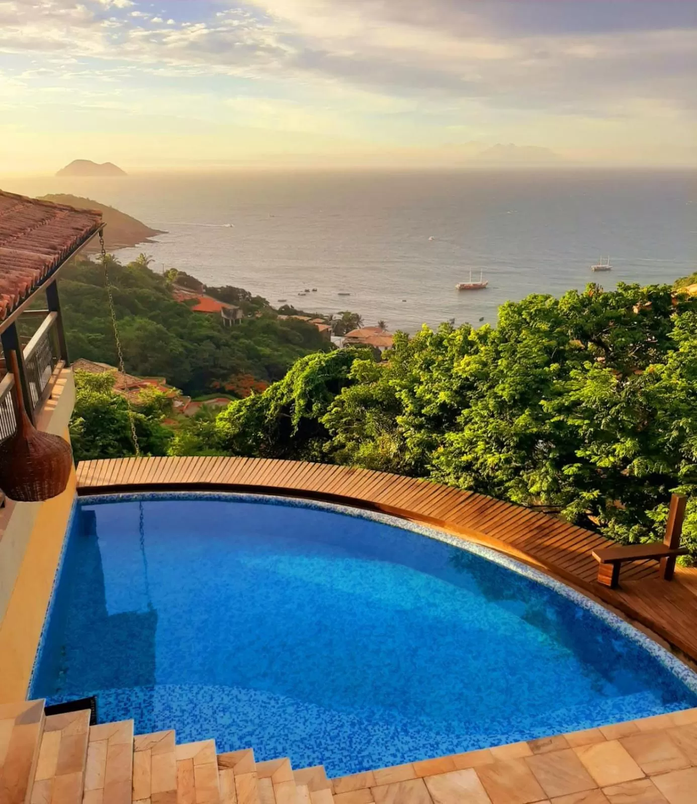 Pool view, Swimming Pool in La Belle Maison Brigitte Bardot