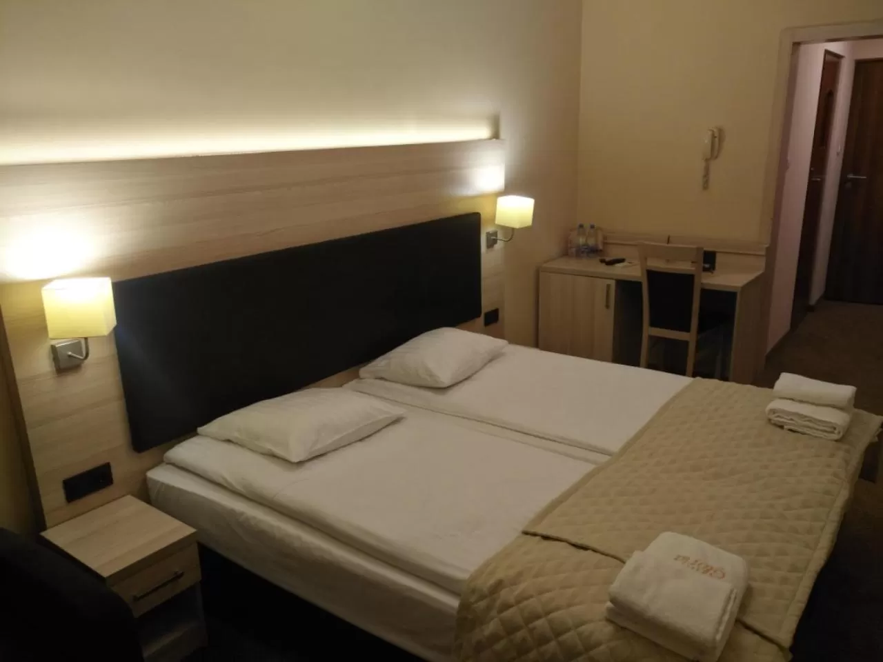 Bedroom, Bed in Spa Hotel Gloria Przemyśl