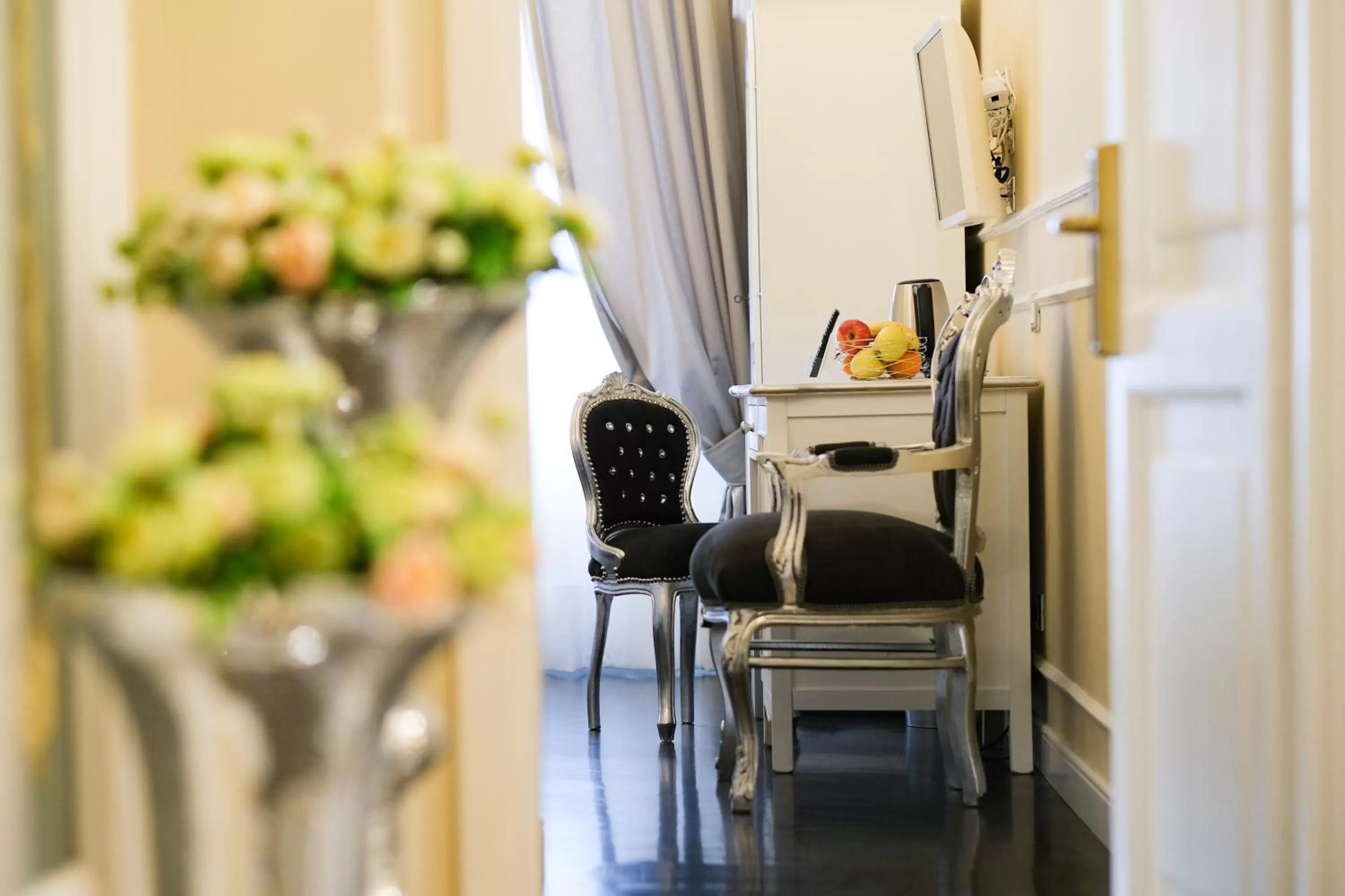 hair dresser in B&B Kingsman