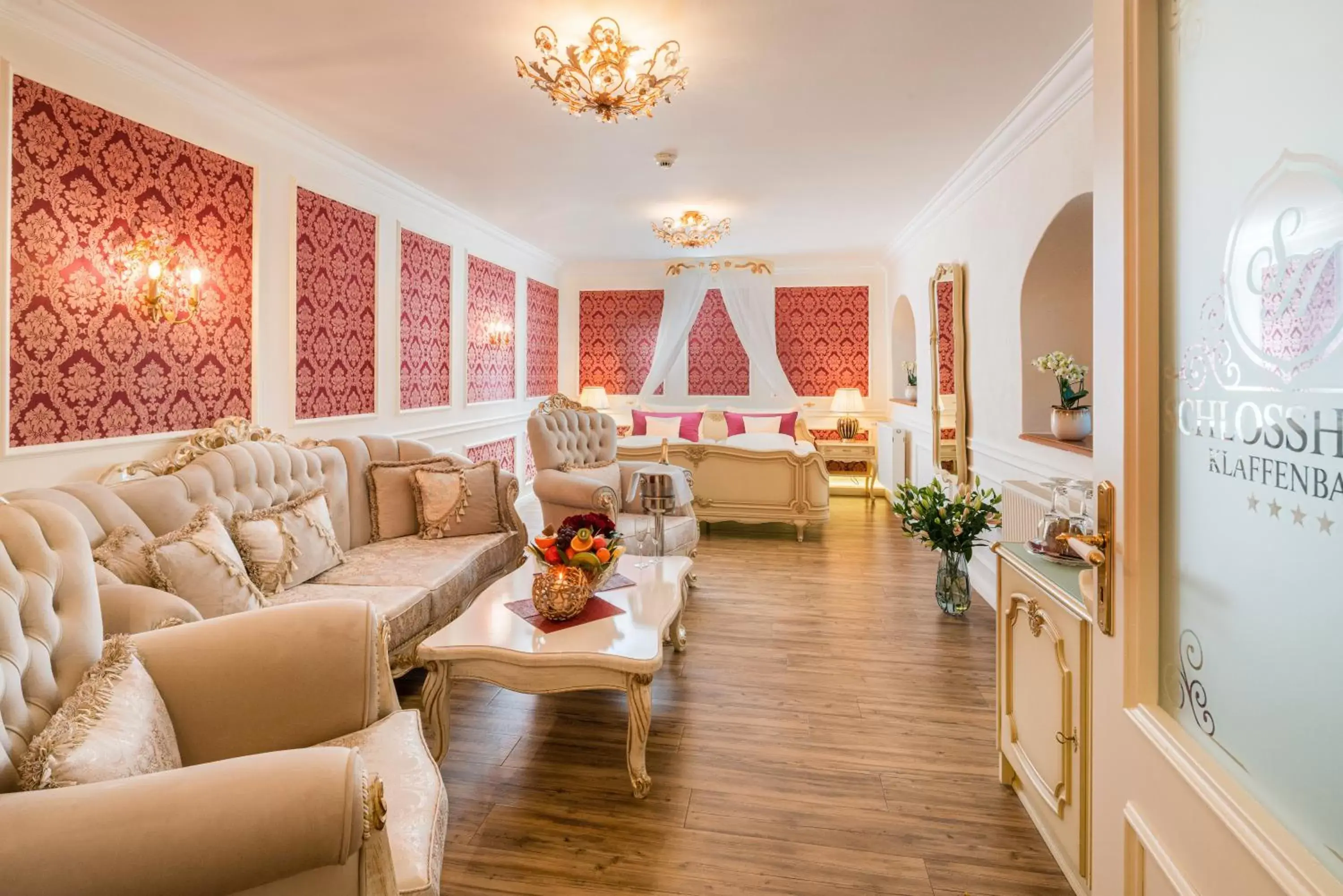 Bed in Schlosshotel Klaffenbach Bed in Schlosshotel Klaffenbach