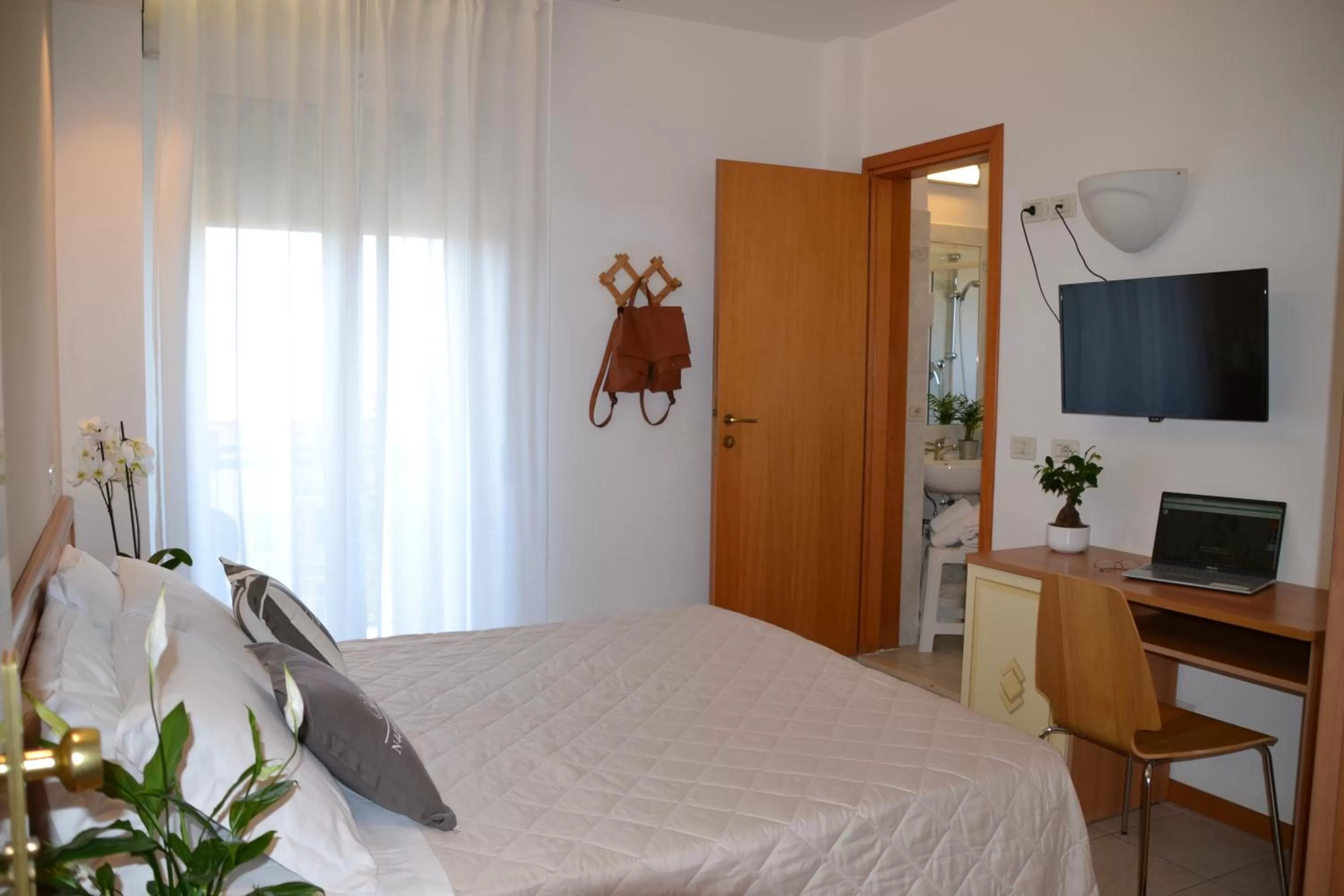 Bed in Hotel Apogeo - Breakfast Experience