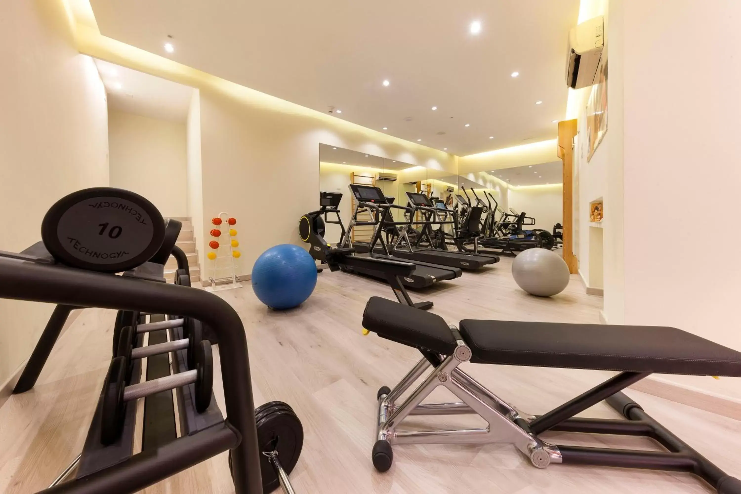 Fitness centre/facilities, Fitness Center/Facilities in Hotel Continental