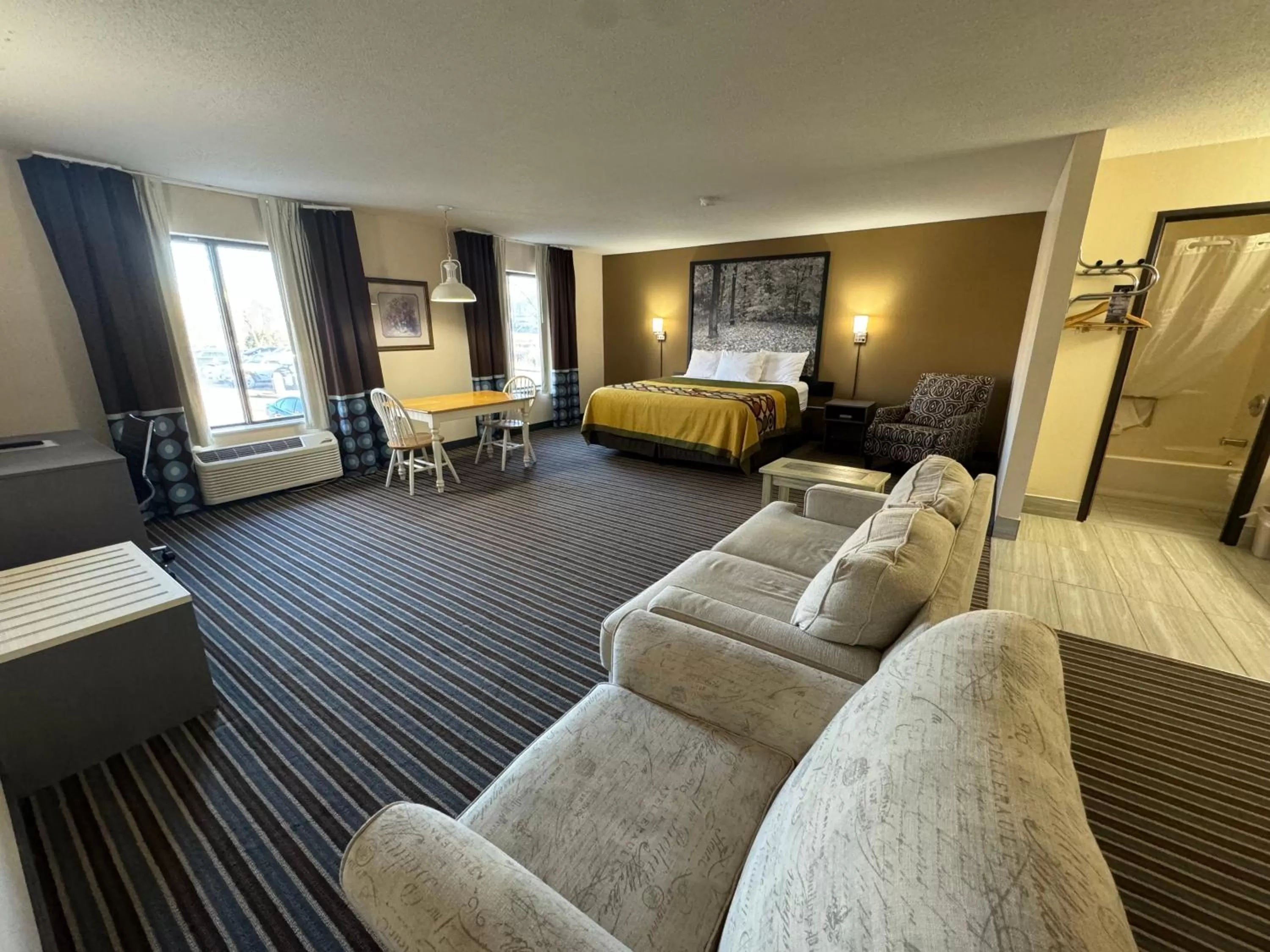 Living room in Super 8 by Wyndham Columbia Clark Lane