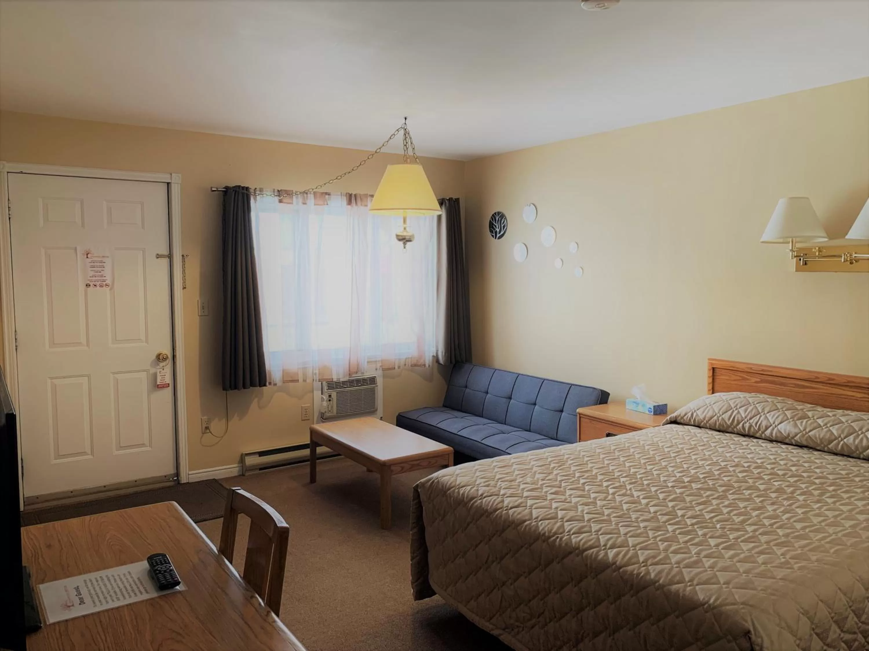 Bed in Hawberry Motel