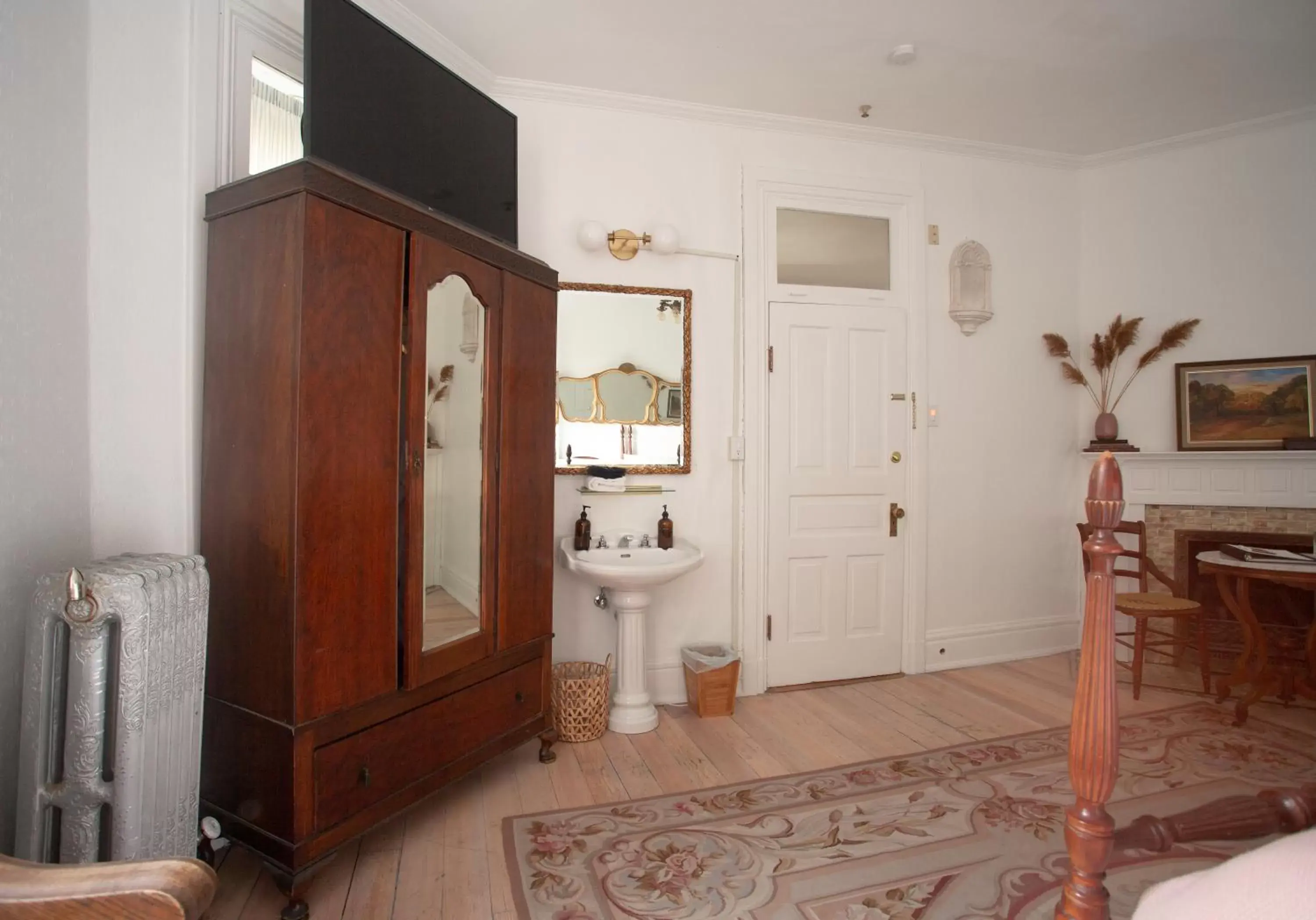 Bathroom in Ellerbeck Bed & Breakfast