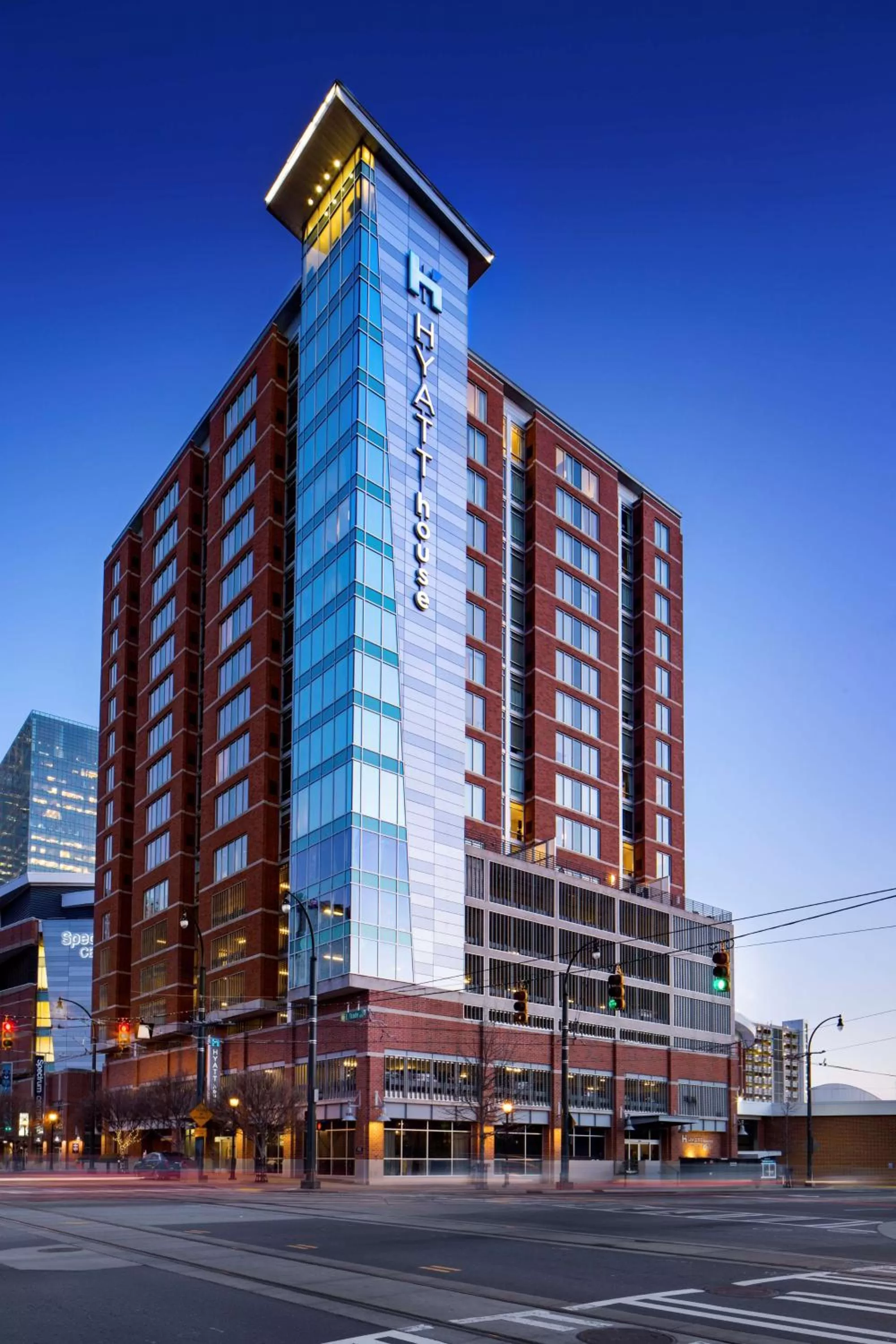 Property building in Hyatt House Charlotte Center City