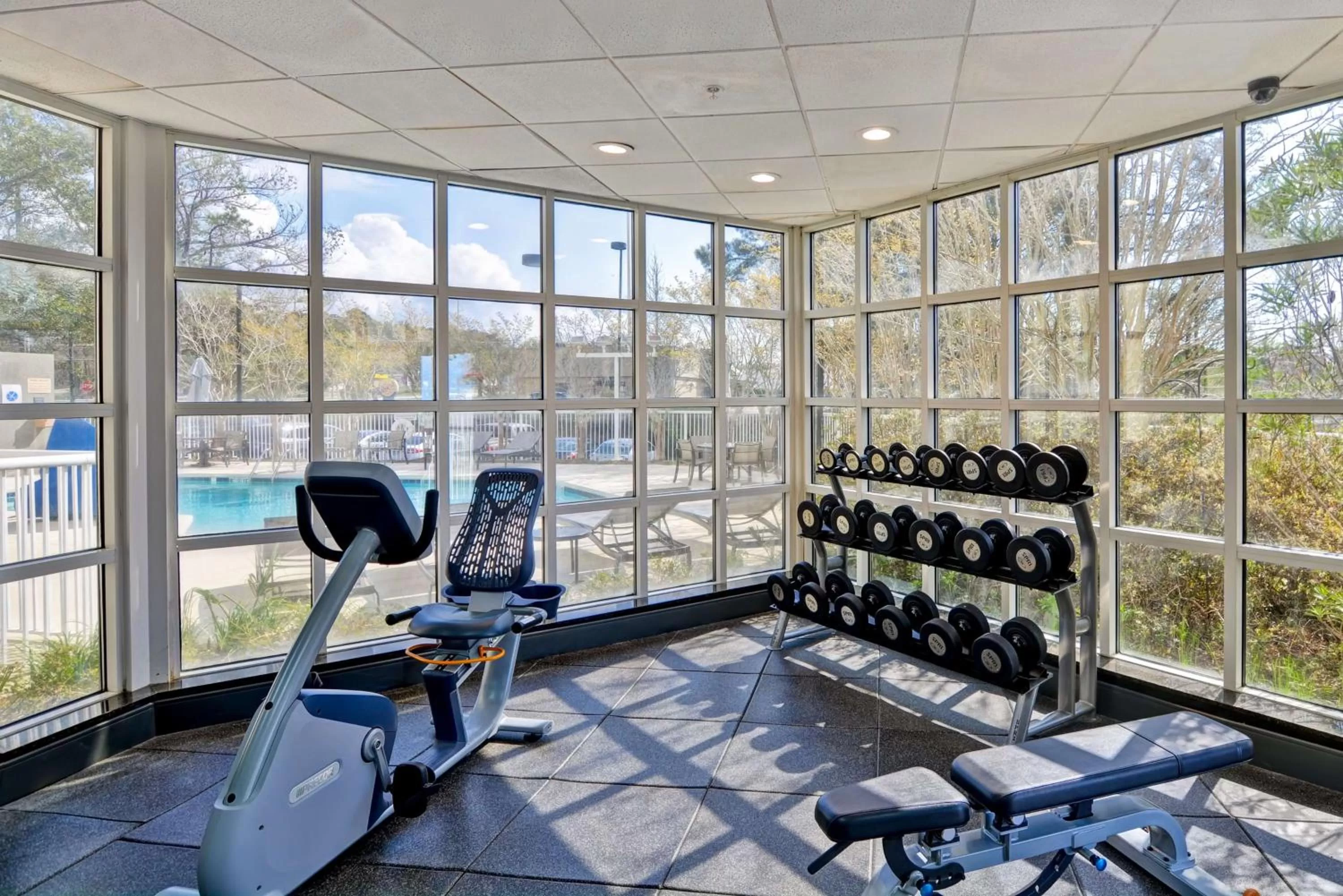Fitness centre/facilities in Hampton Inn Mobile/East Bay