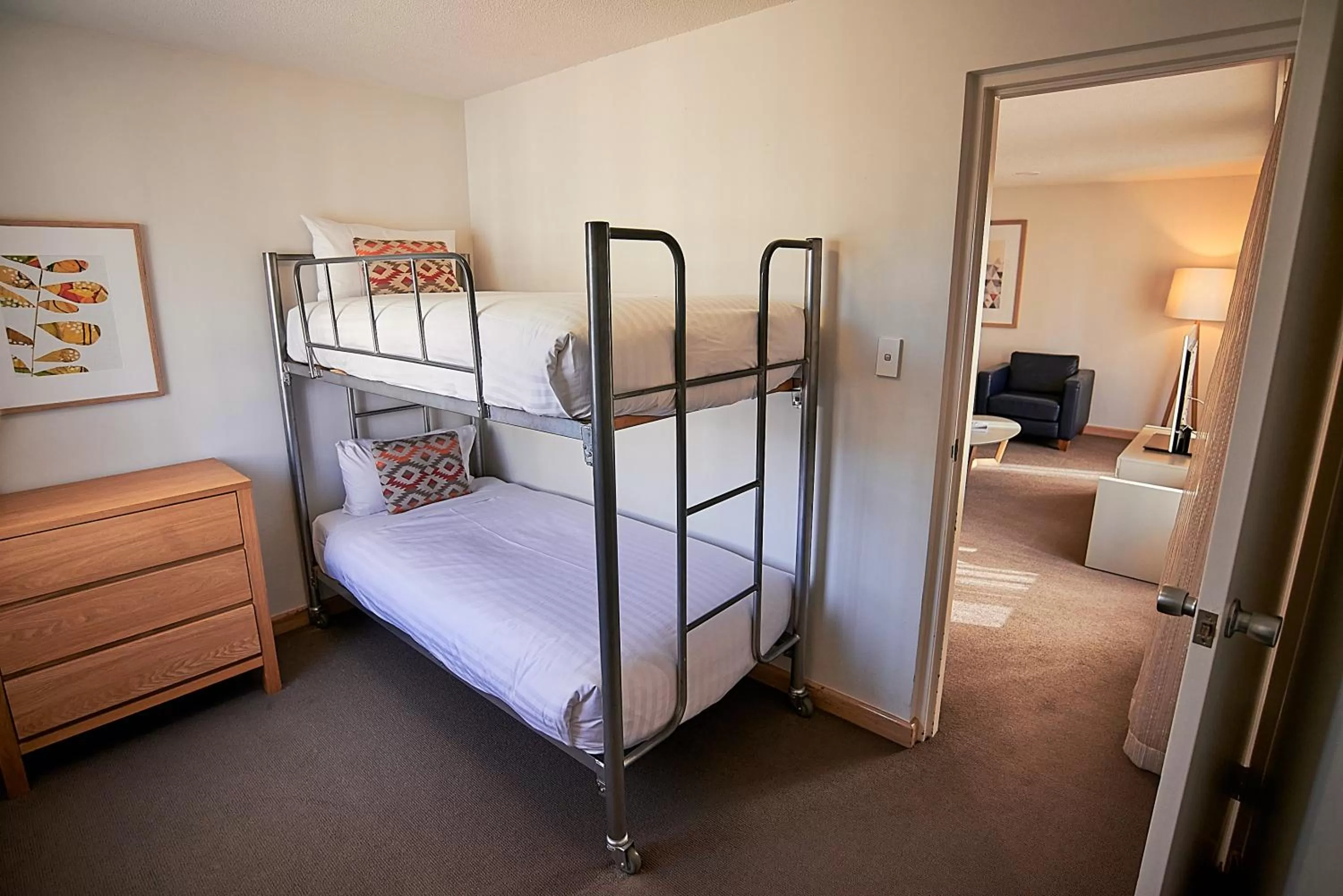 bunk bed, Bed in Salamanca Inn