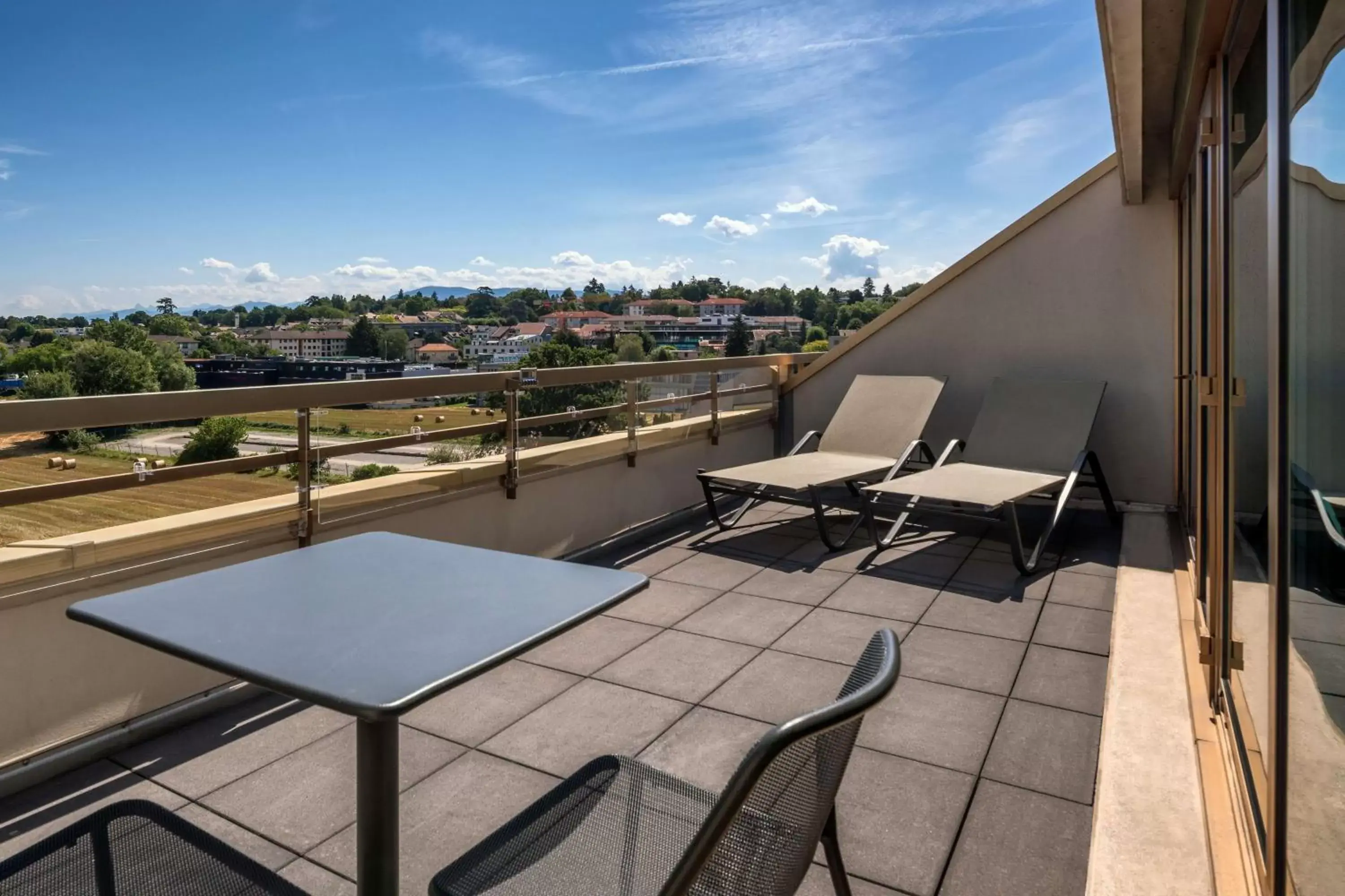 View (from property/room), Balcony/Terrace in Hilton Geneva Hotel and Conference Centre