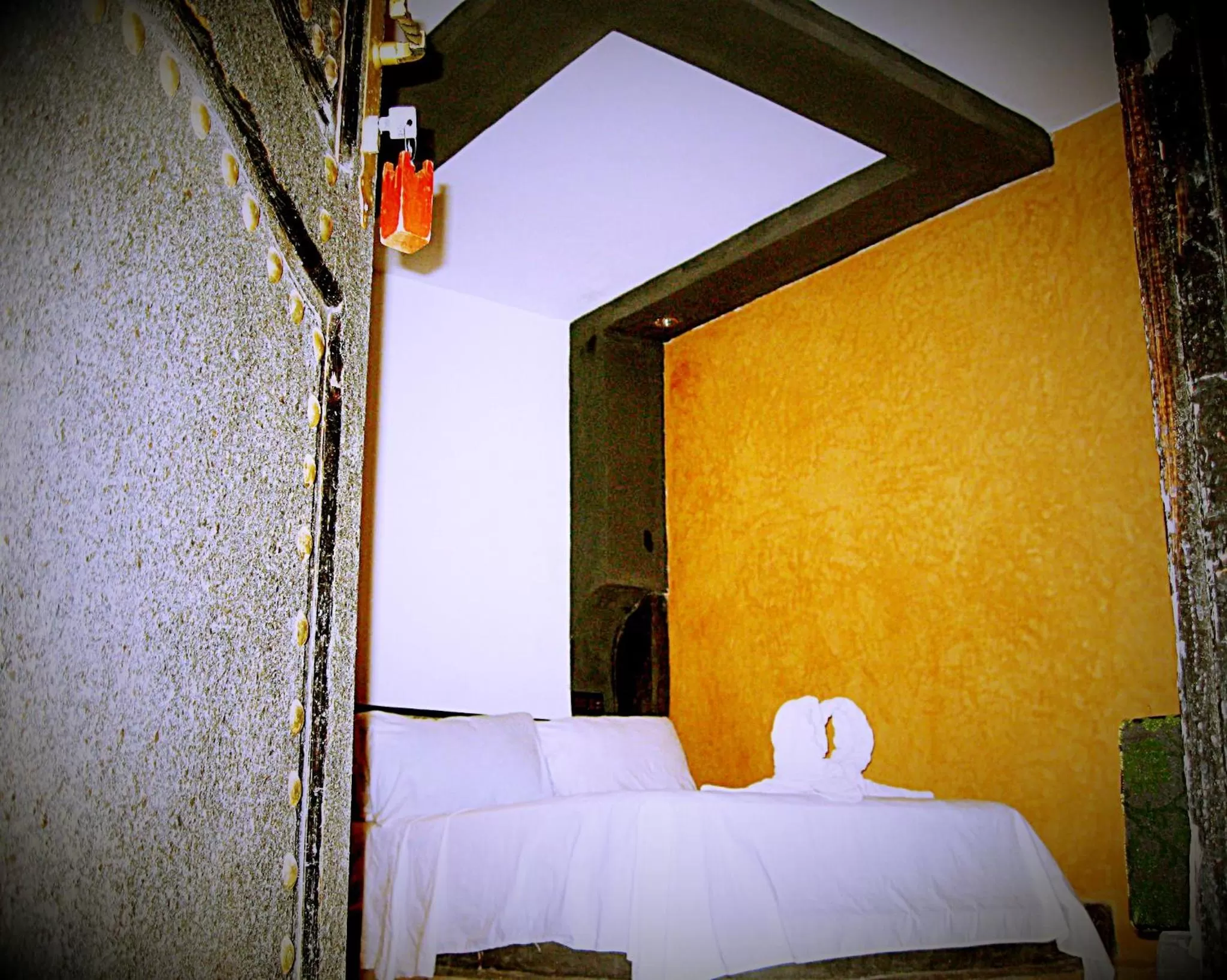 Bed in Hotel Restaurant La Kasbah